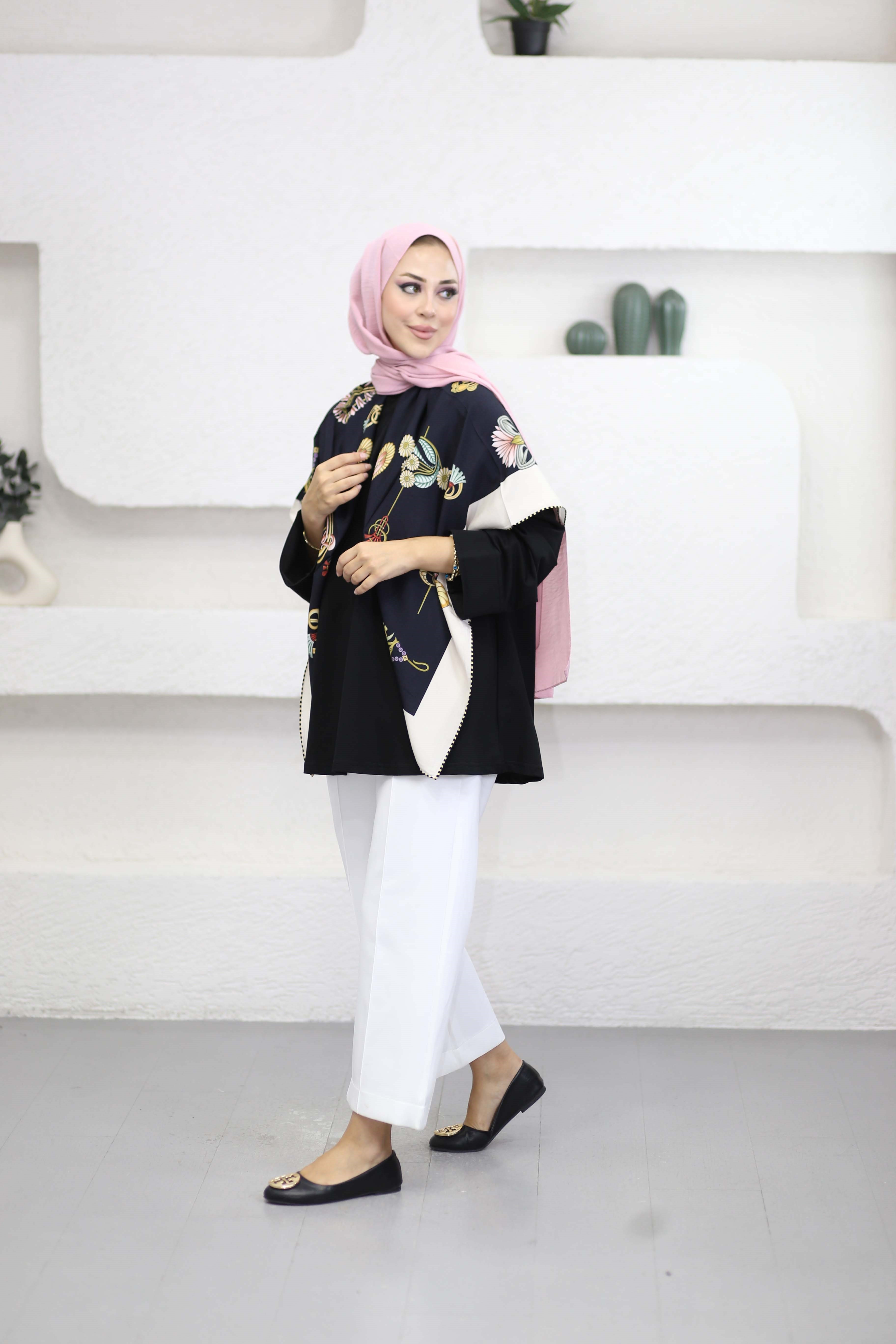 Dikiş Detaylı Sweat Siyah 3068