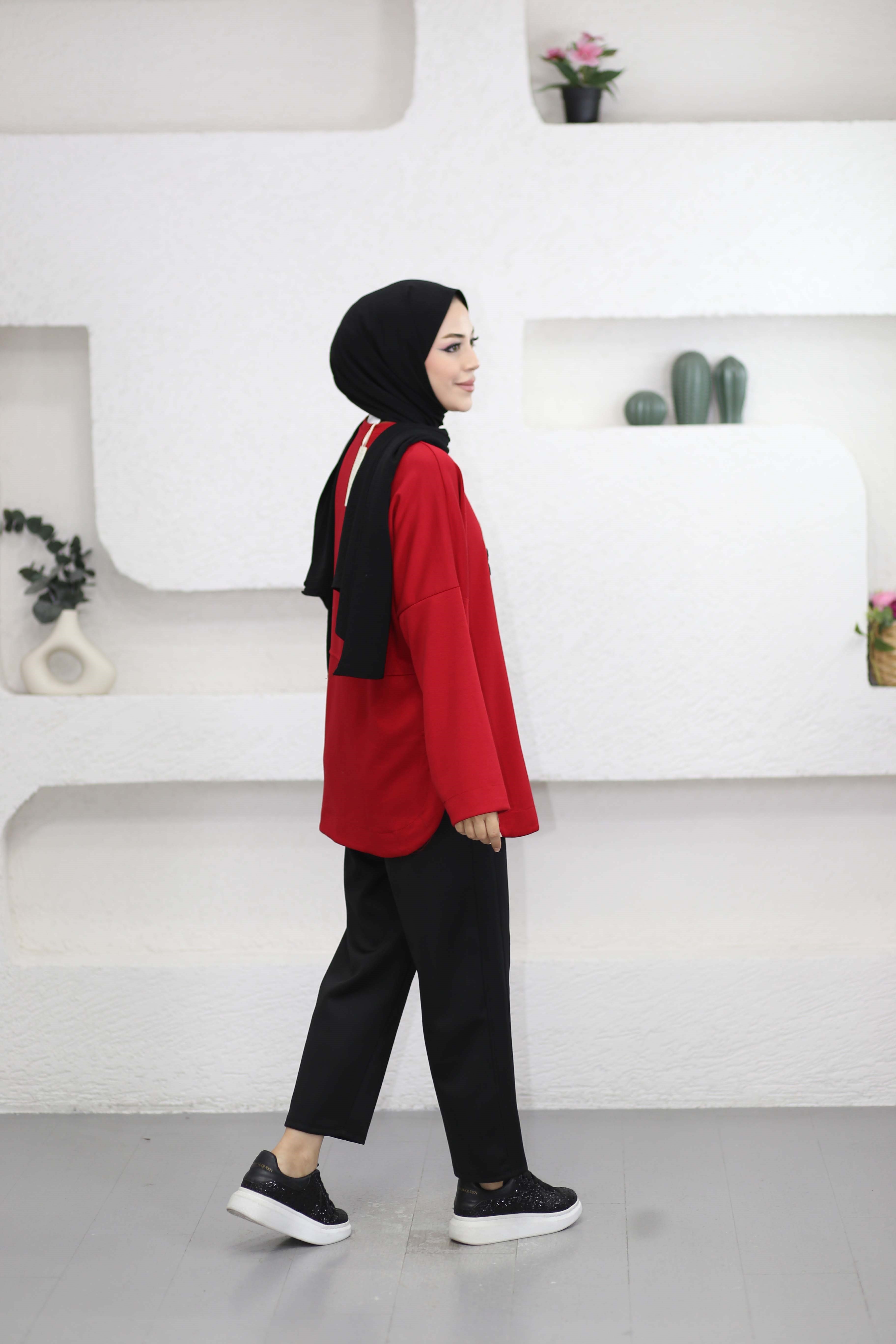 Çiçek Nakışlı Sweat Kırmızı 1135