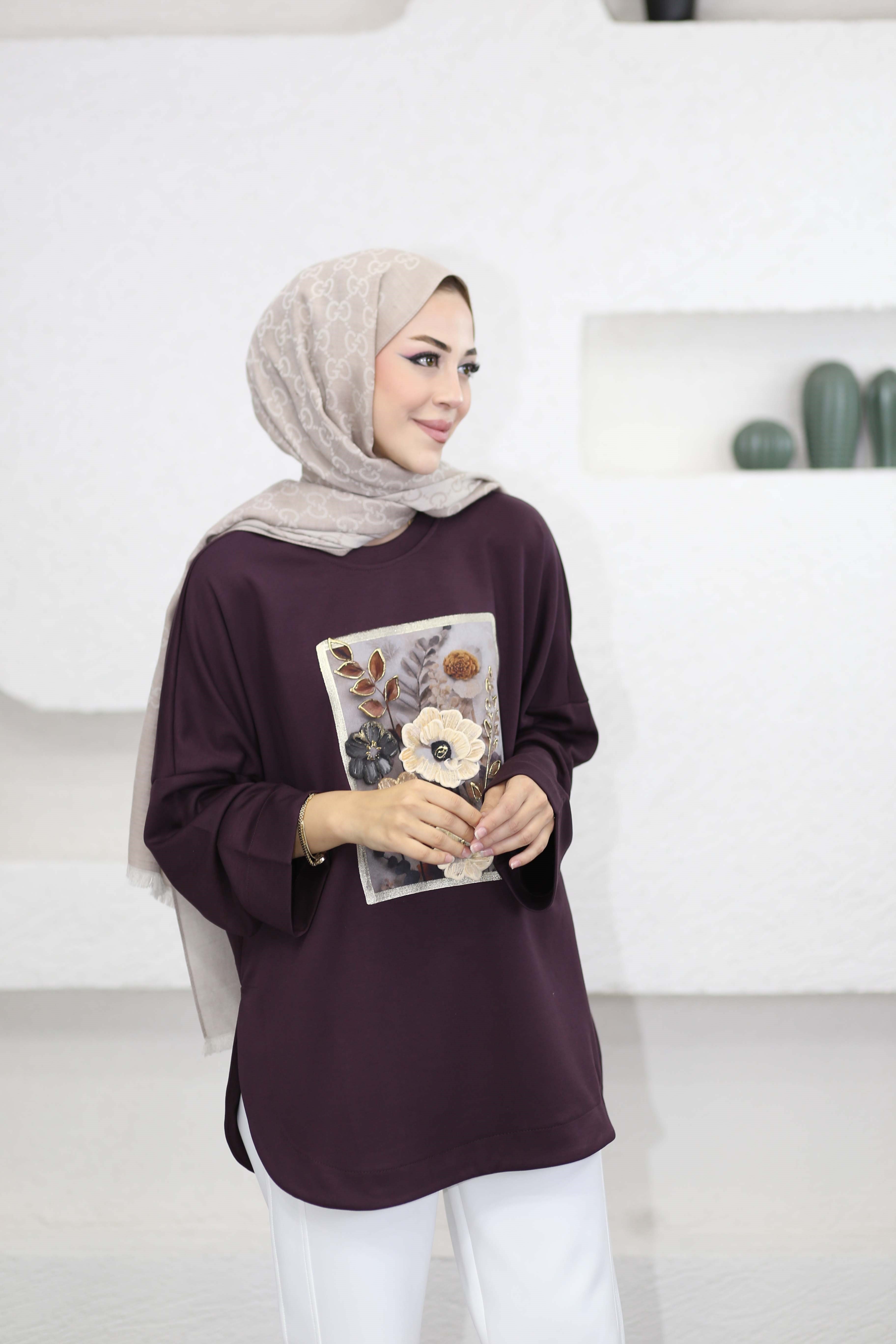 Çiçek Nakışlı Sweat Mürdüm 1135