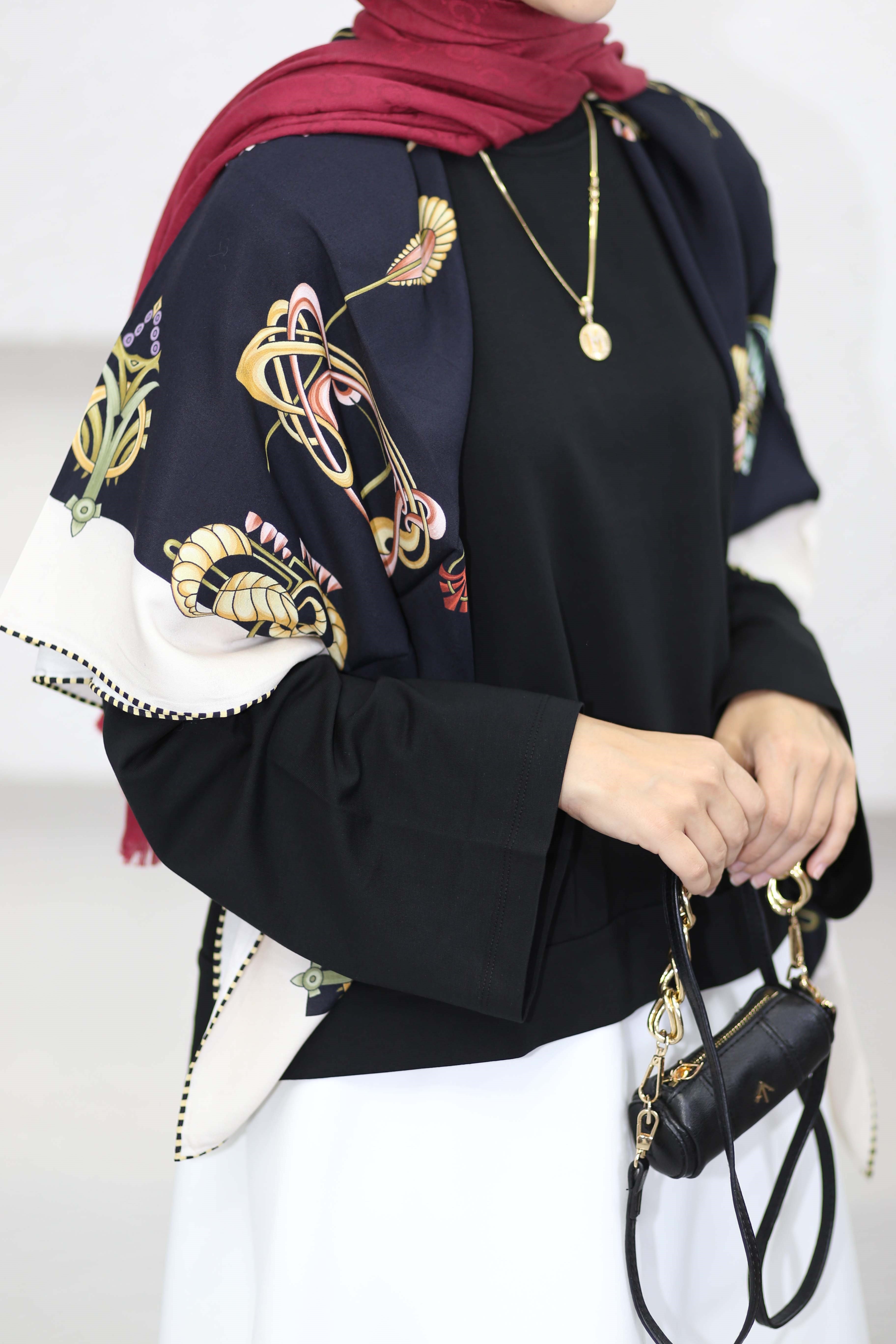 Bisiklet Yaka Kısa Sweat Siyah 3562