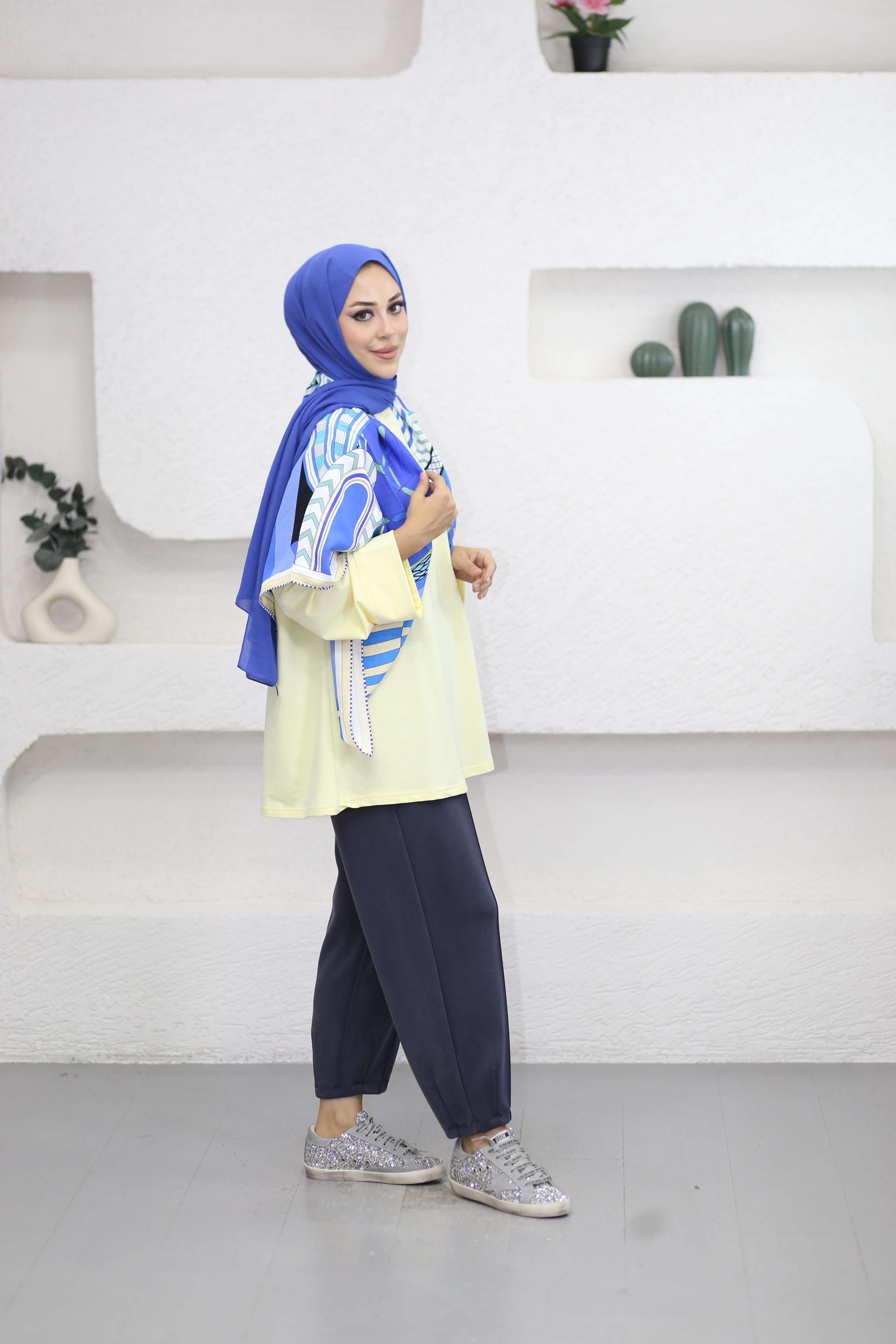 Dikiş Detaylı Sweat Sarı 3068