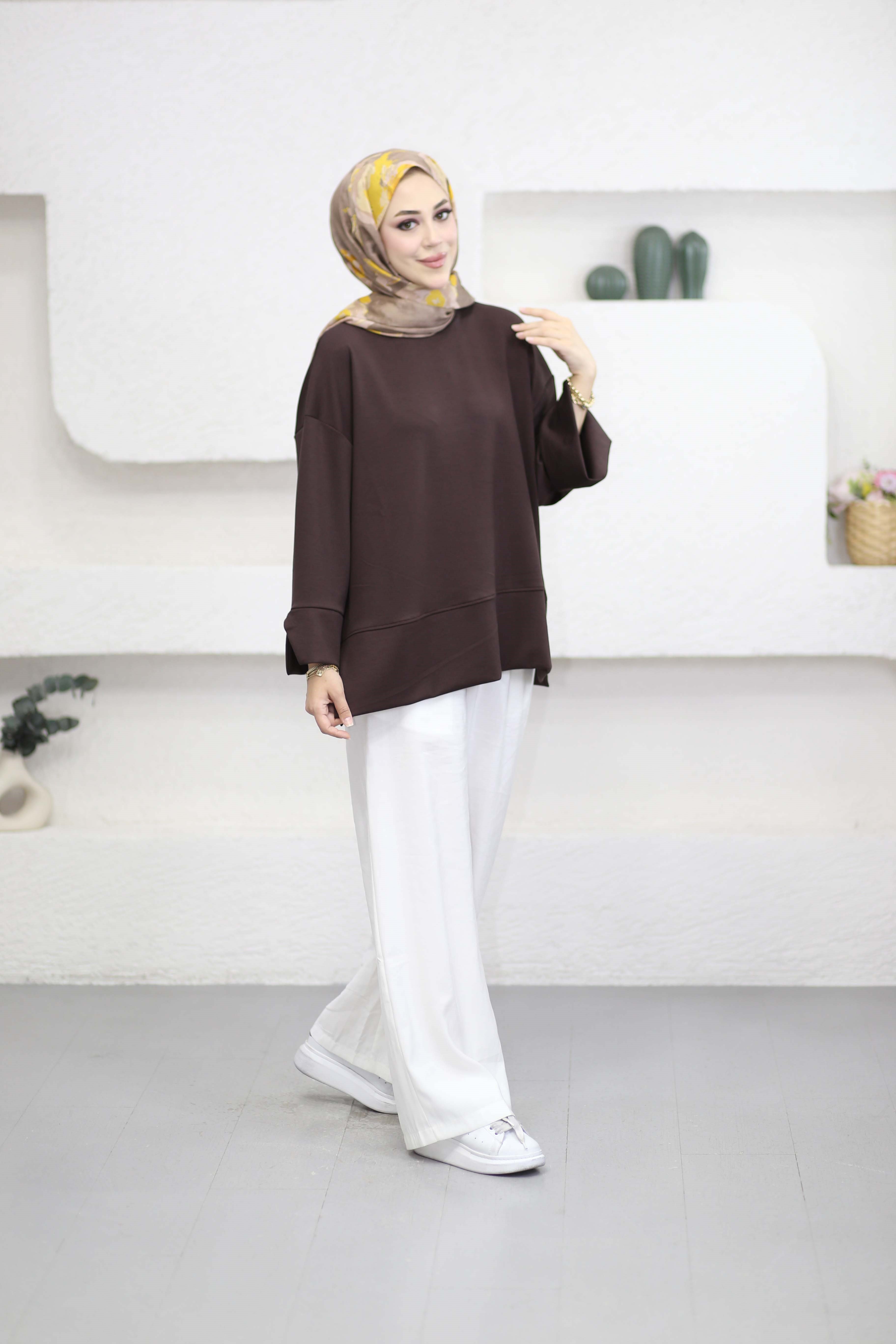 Yırtmaçlı Basıc Sweat Kahverengi 5023