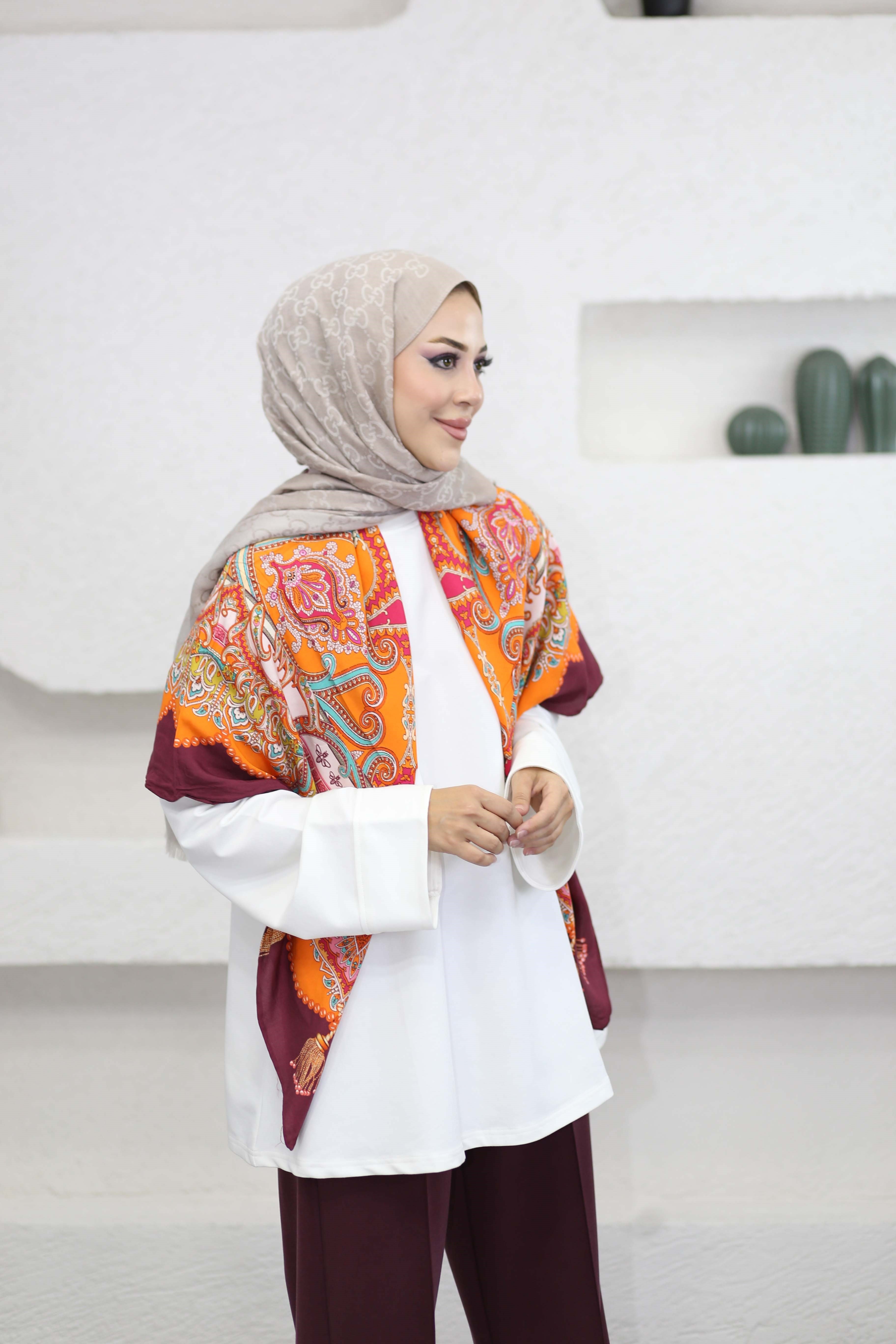 Dikiş Detaylı Sweat Beyaz 3068