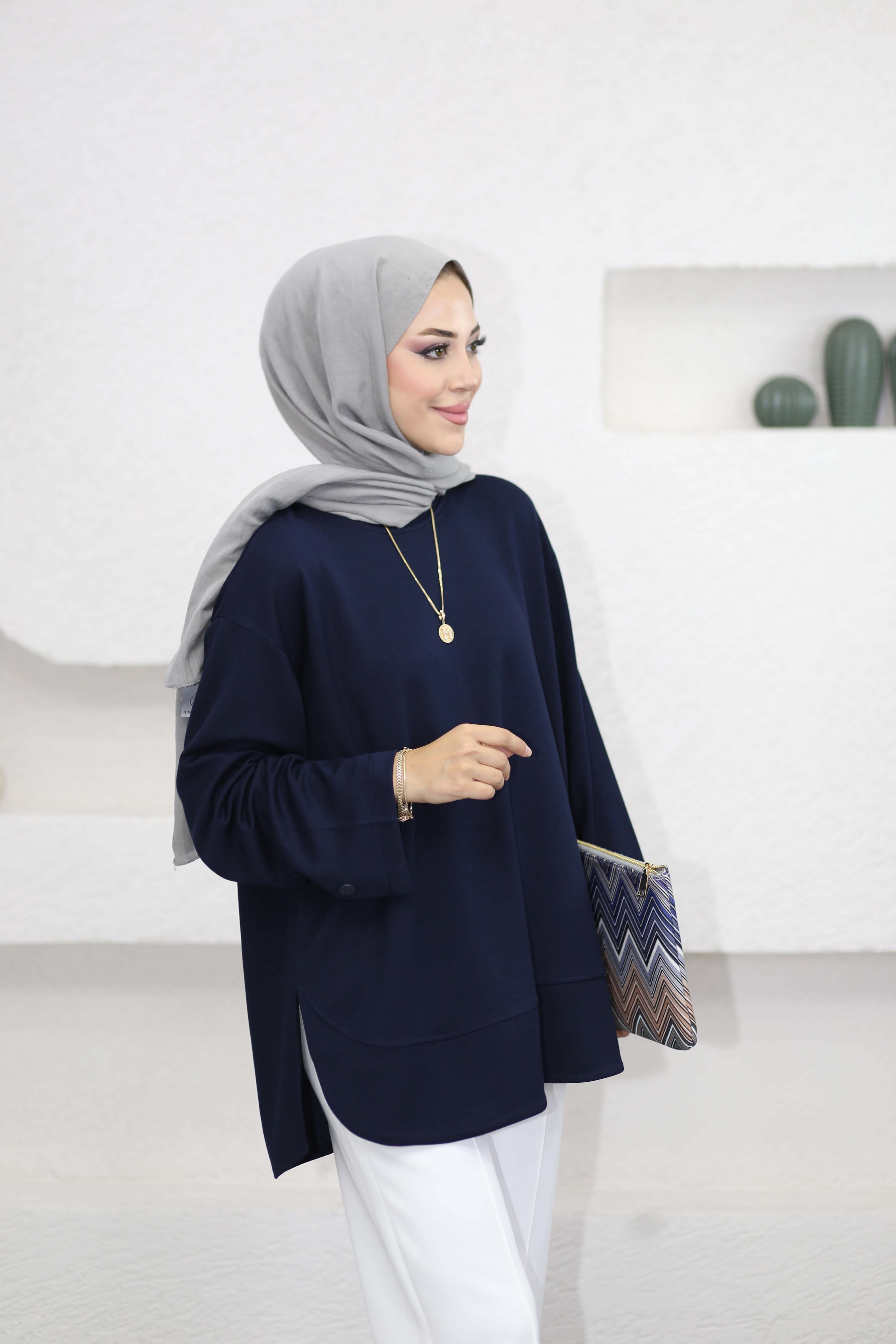 Arkası Çapraz Çıtçıtlı Sweat Lacivert 6656