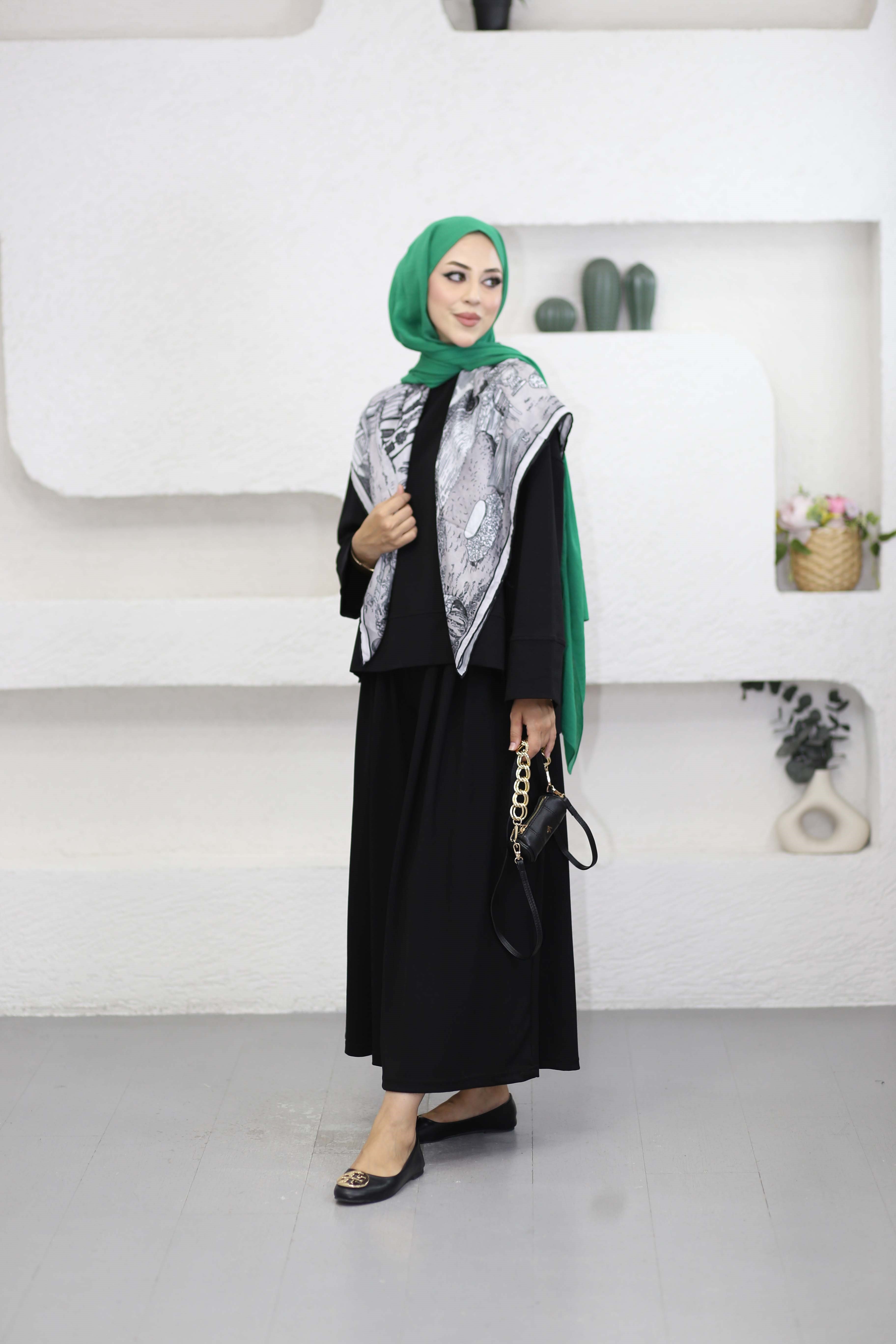 Yırtmaçlı Basıc Sweat Siyah 32560