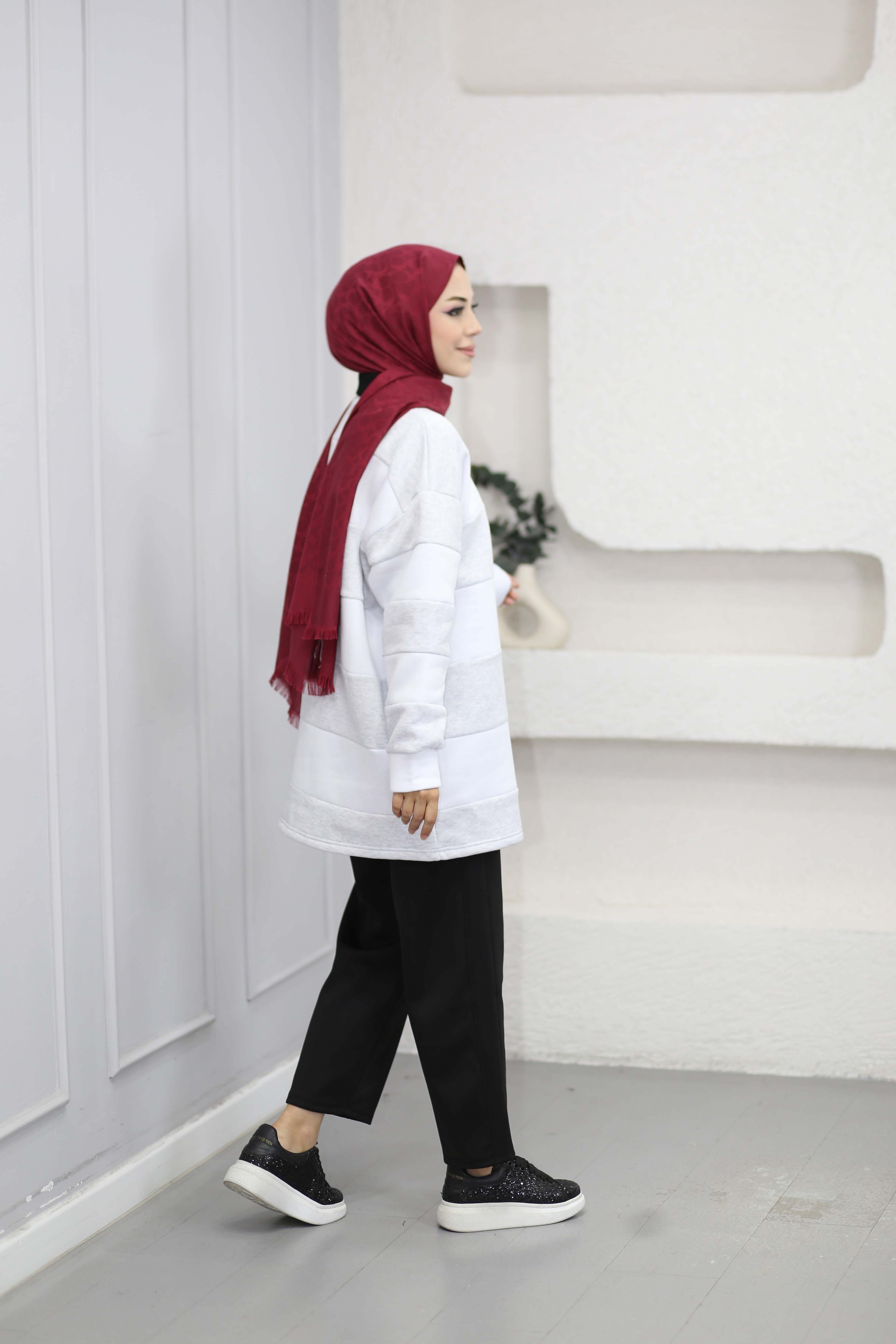 Çizgili Nakış Detaylı Sweat Gri 3534