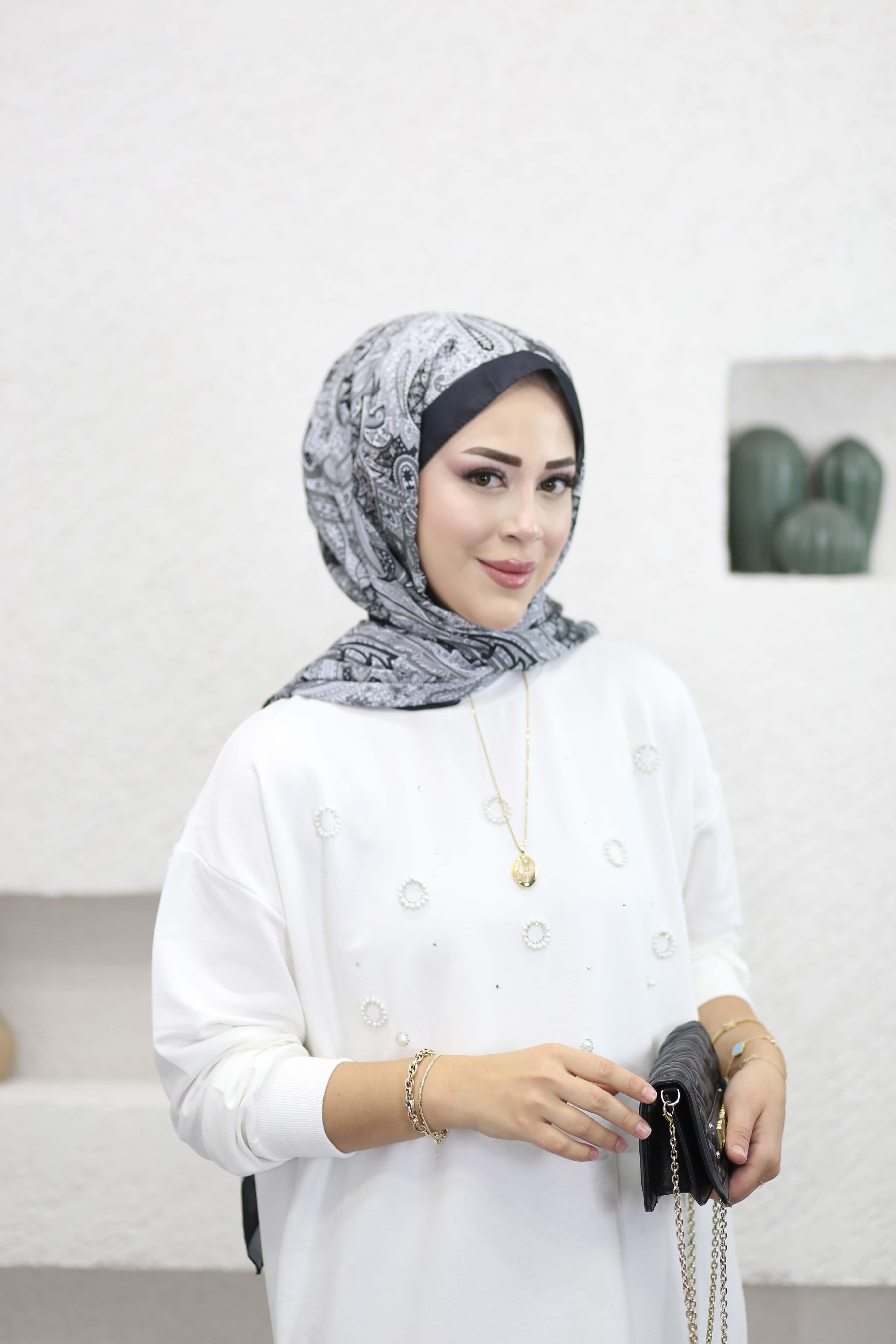 Taş Ve İnci Detaylı Sweat Beyaz 3138