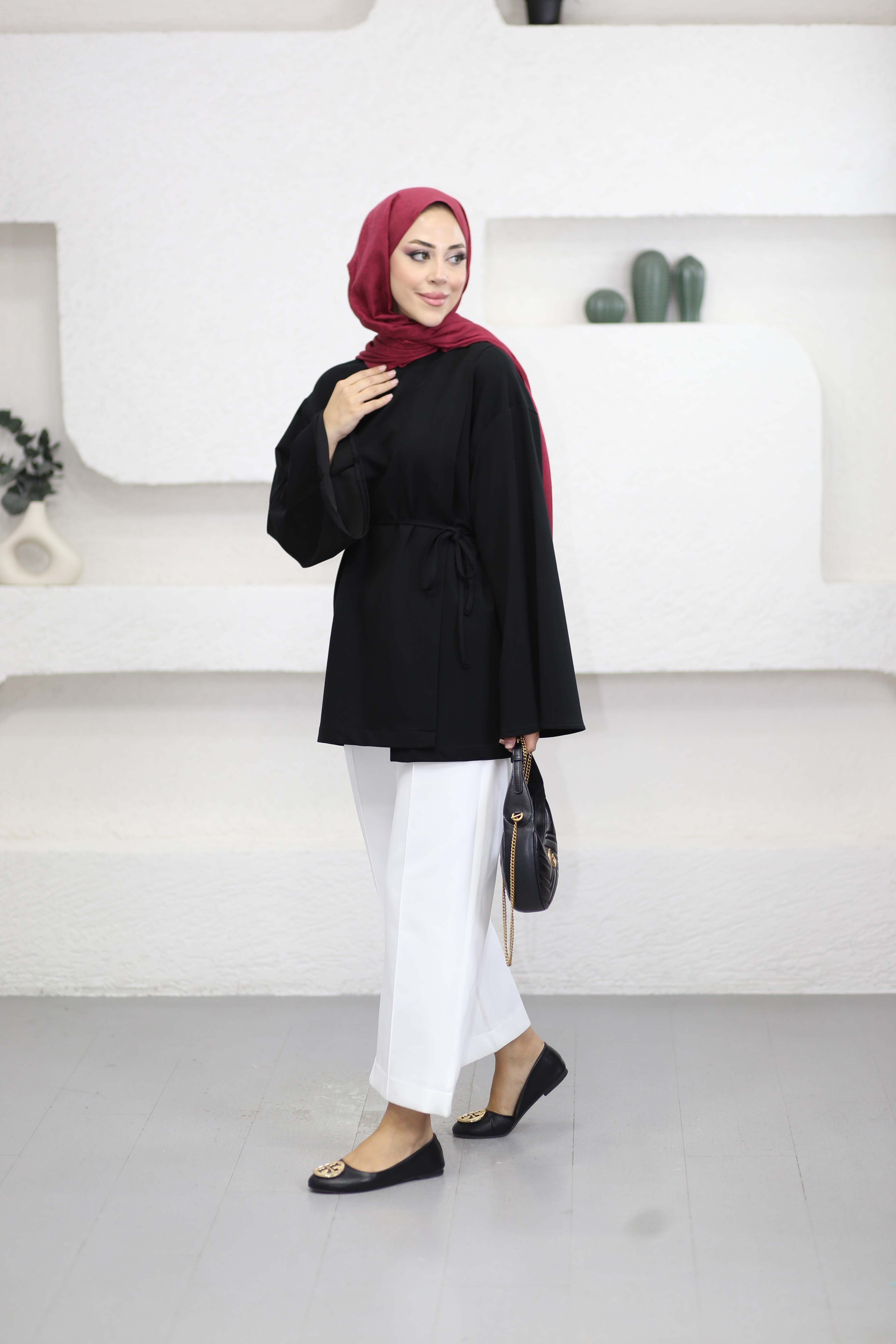Asimetrik Kesim Bel Bağlamalı Tunik Siyah 3550