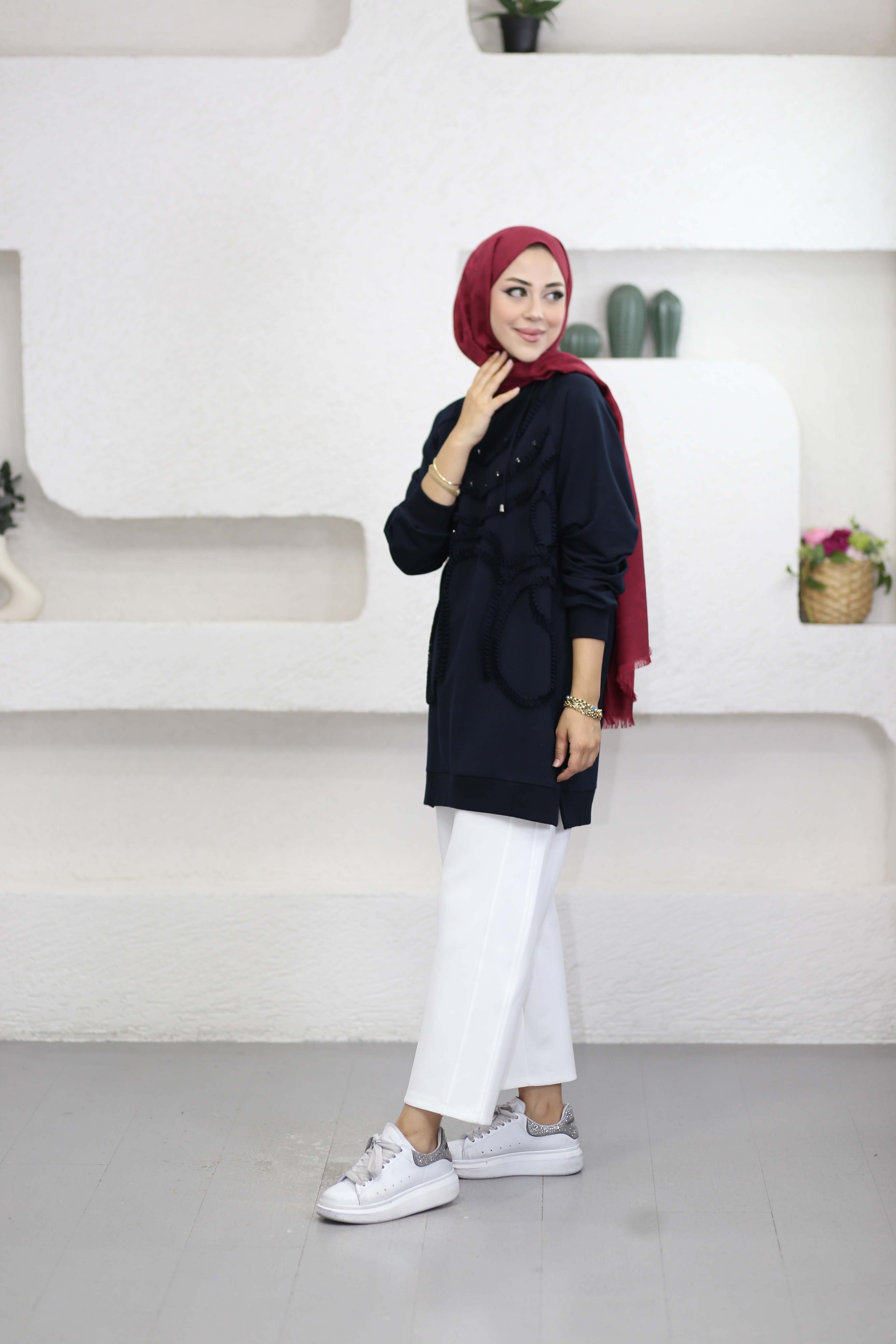 Önü Fırfır Taşlı Sweat Lacivert 10819