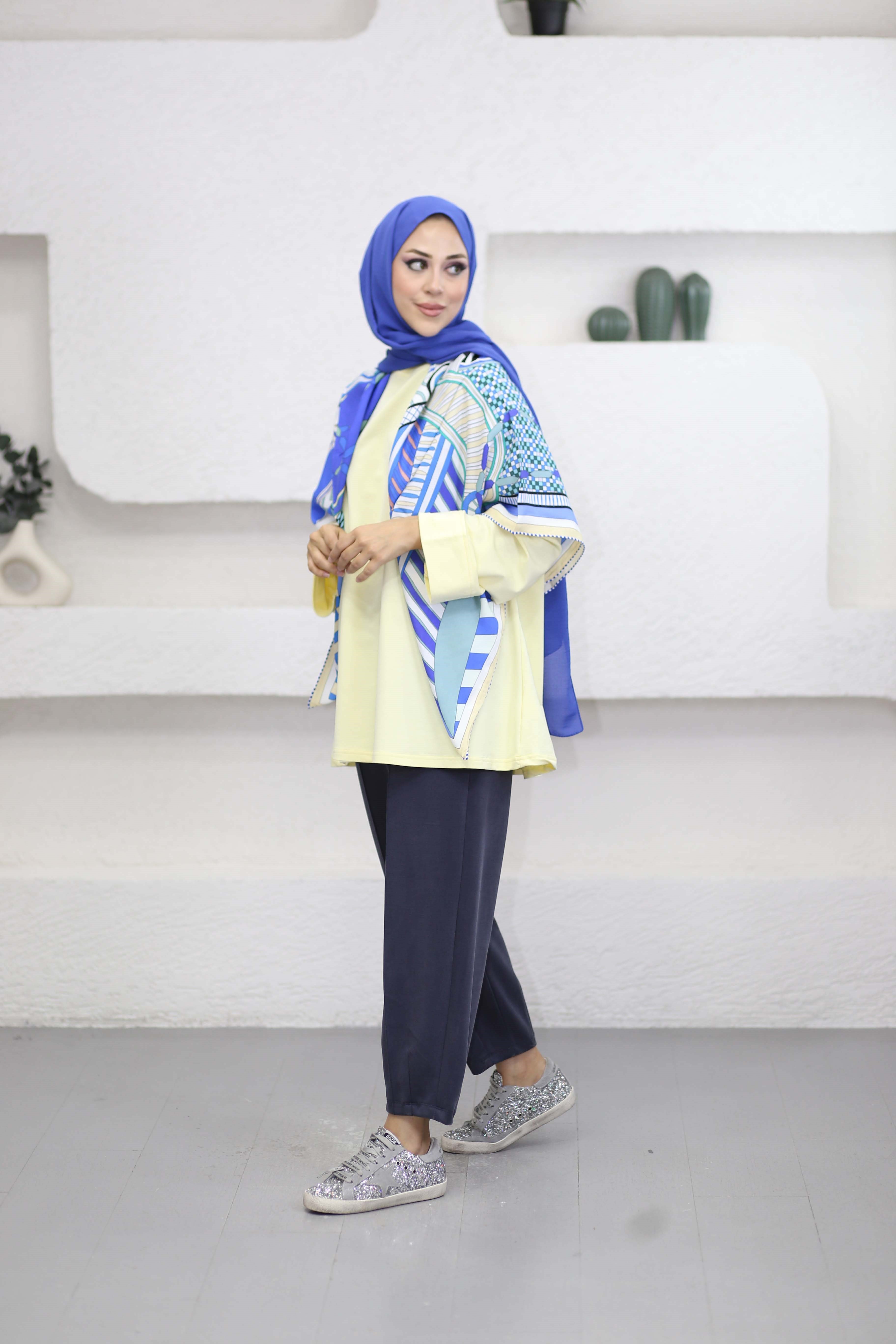 Dikiş Detaylı Sweat Sarı 3068