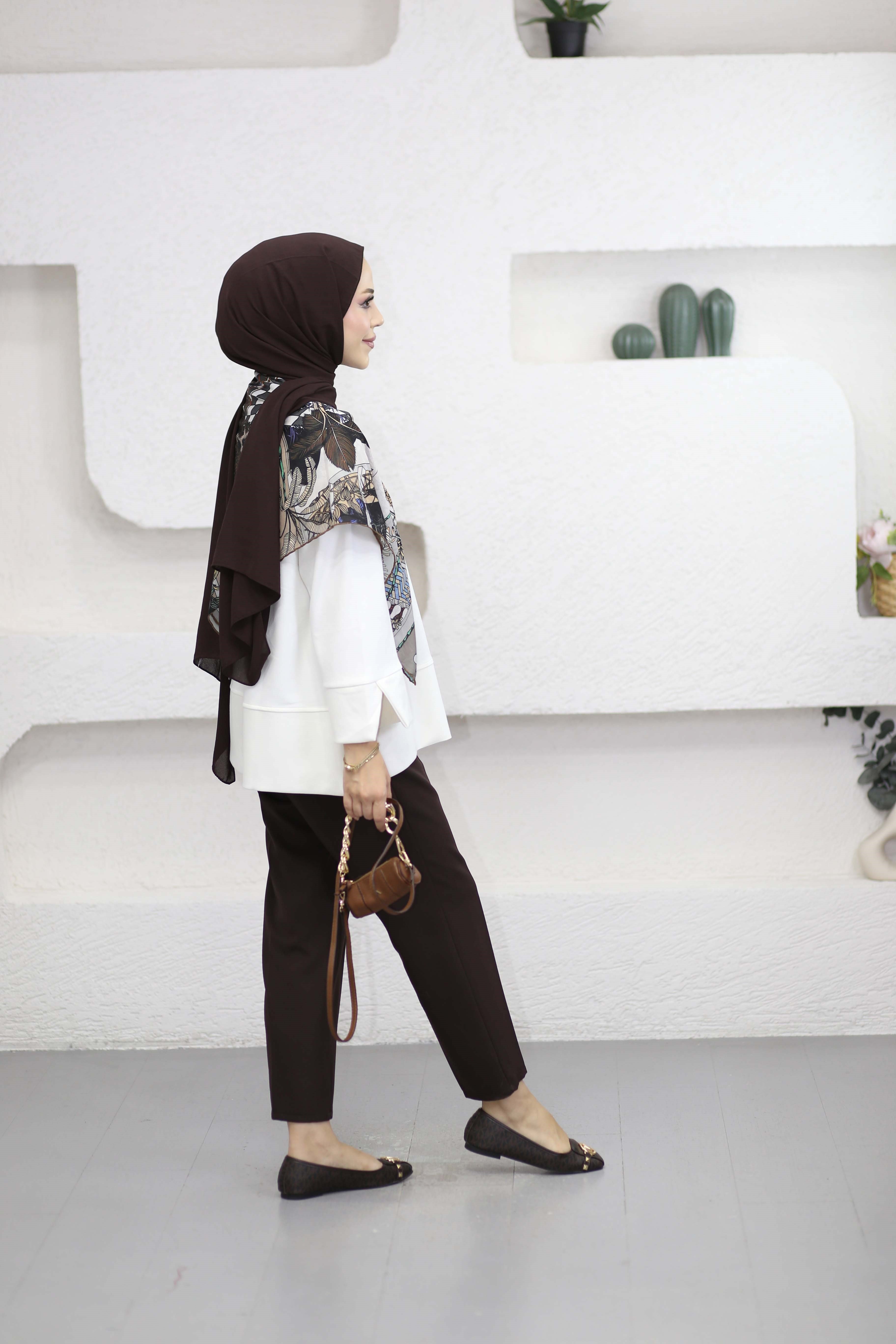 Yırtmaçlı Basıc Sweat Beyaz 5023