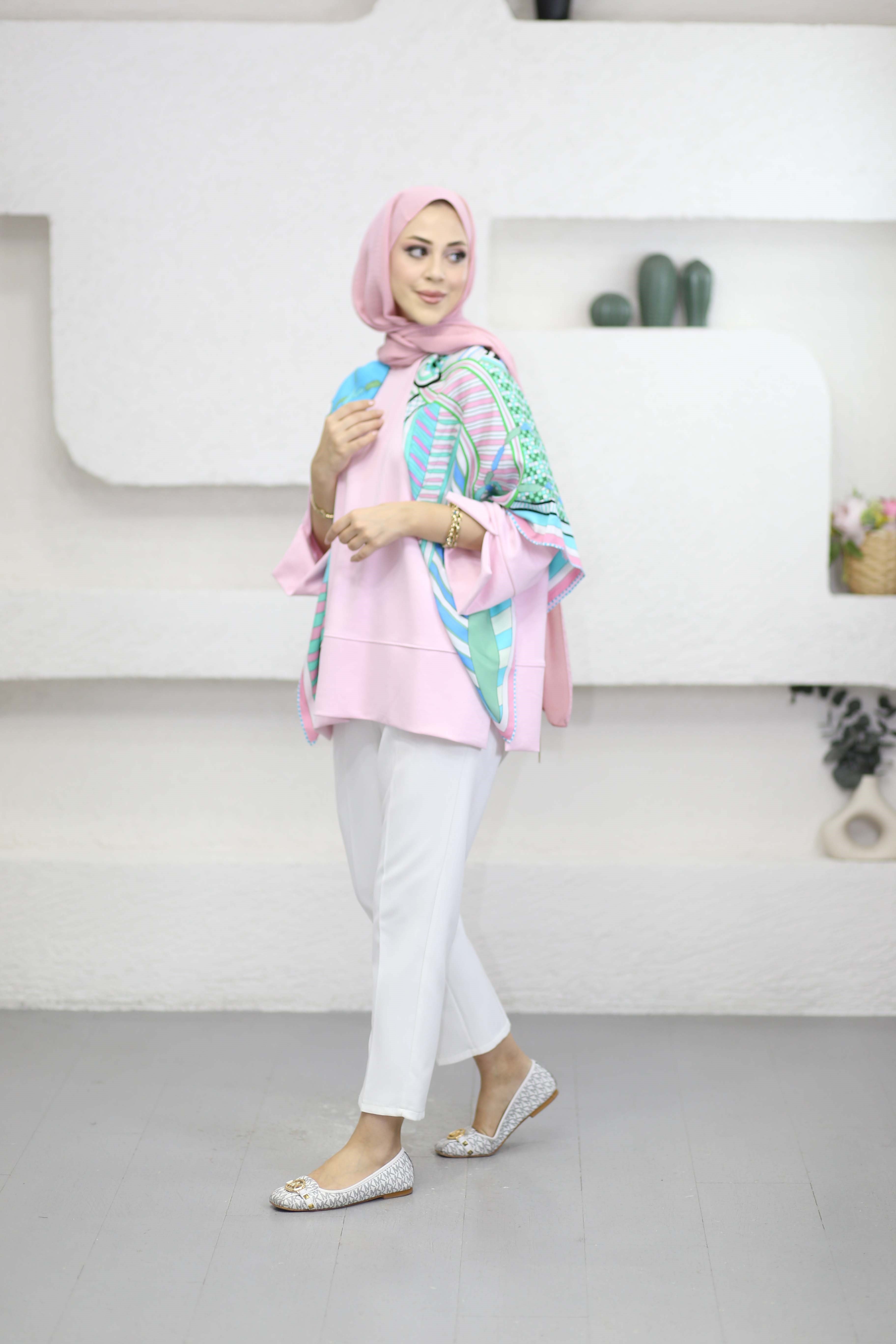 Yırtmaçlı Basıc Sweat Pembe 5023