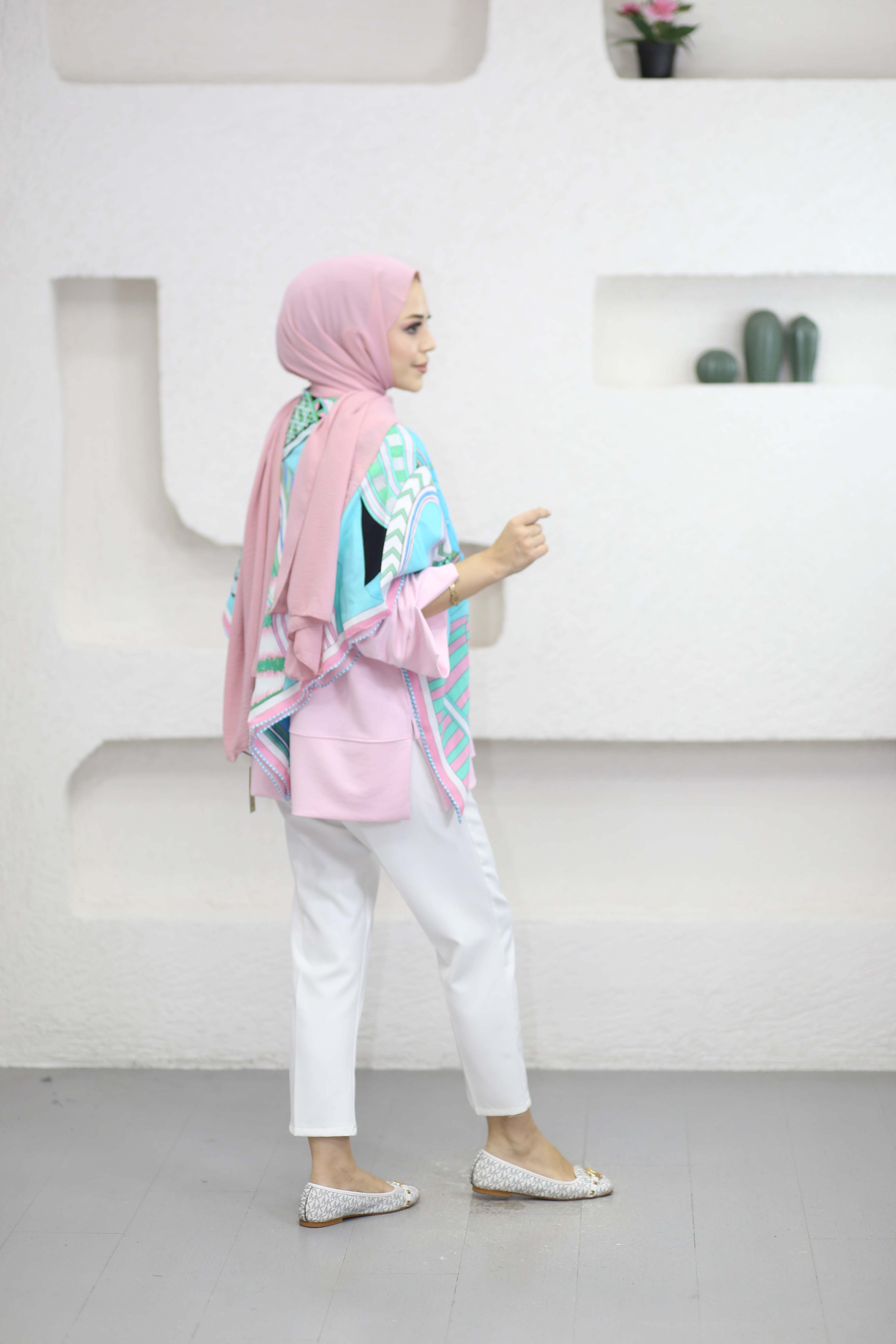 Yırtmaçlı Basıc Sweat Pembe 5023