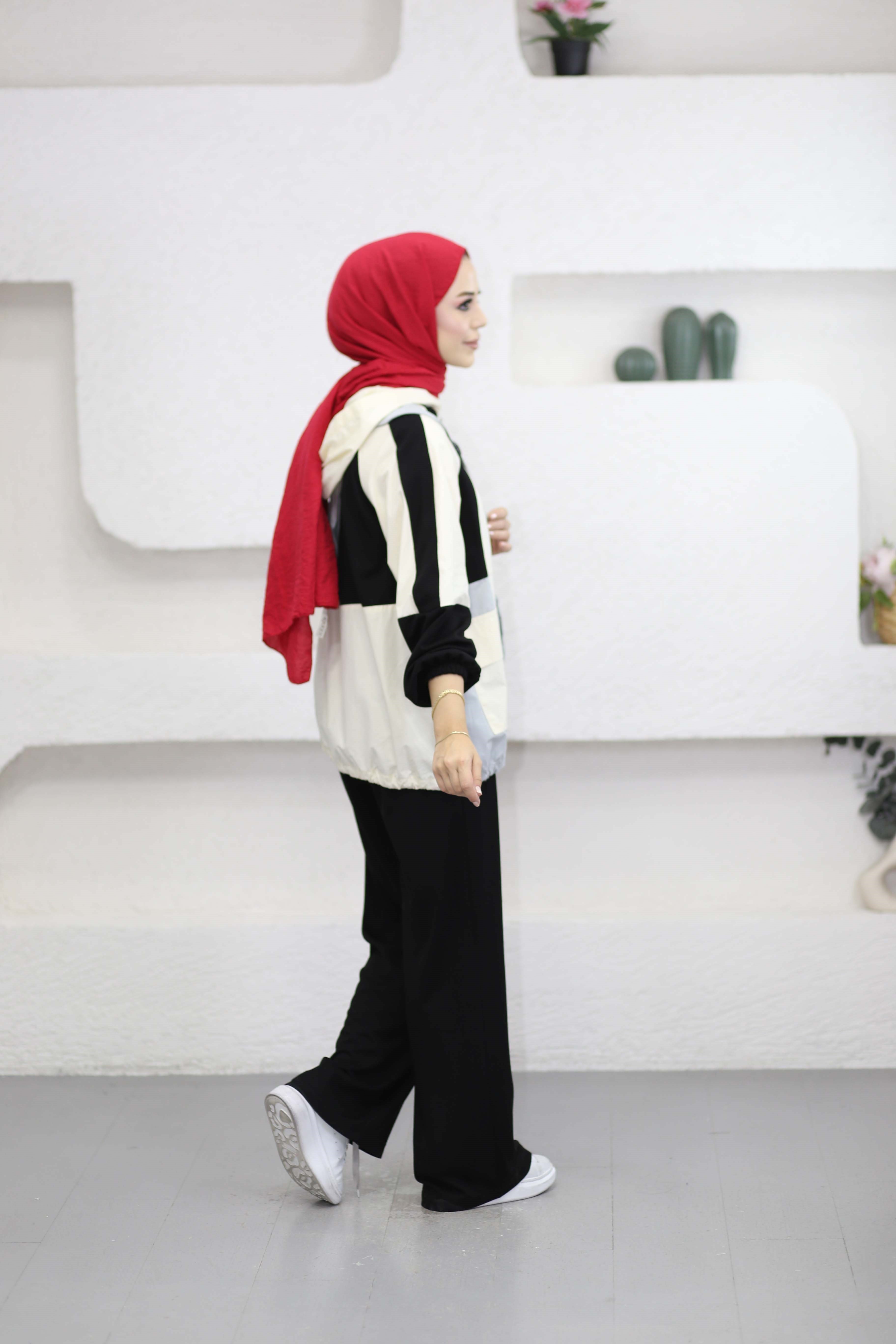 Çantalı Basıc Takım Siyah 8620