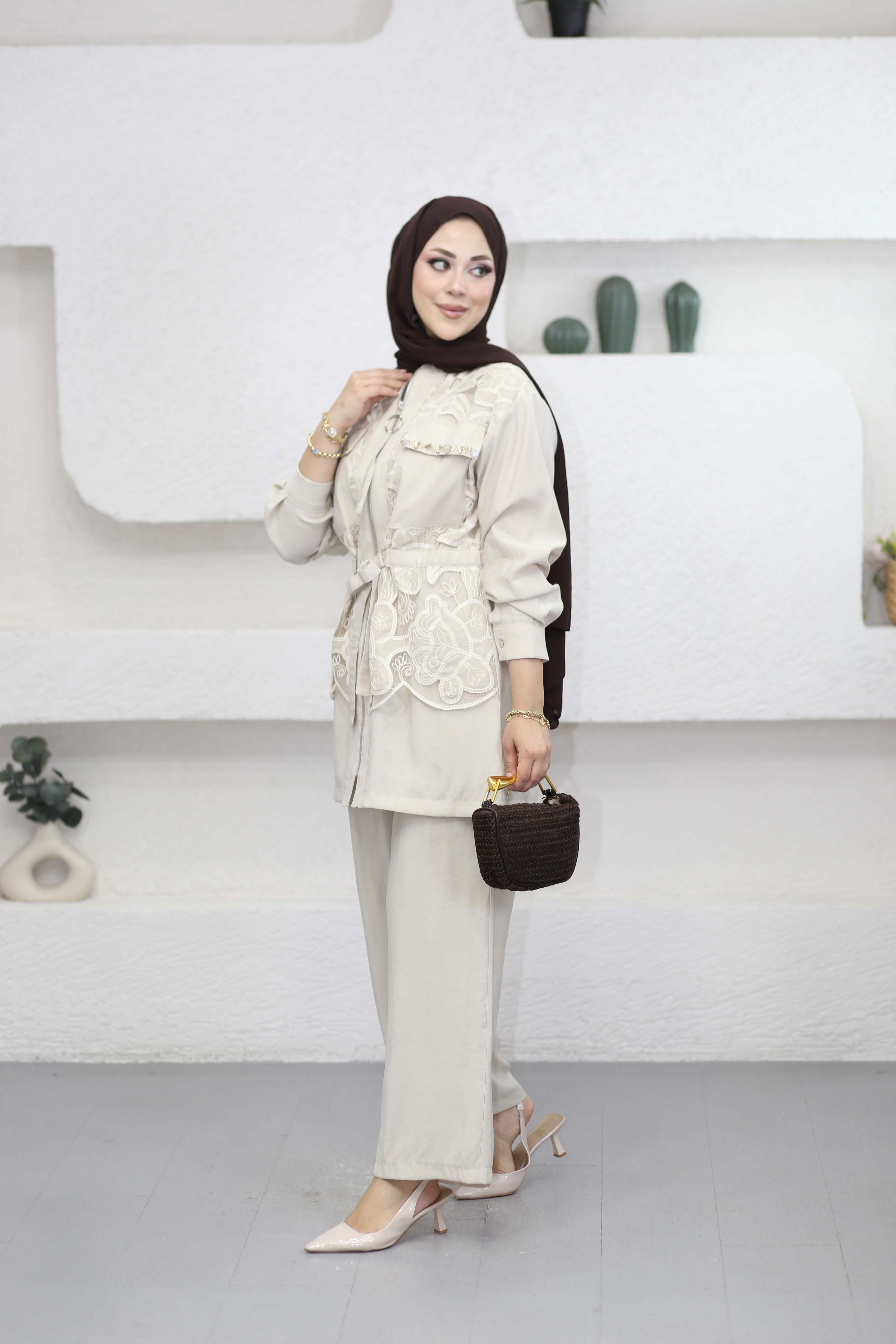 Güpür Detaylı Tencel Takım Bej 1569