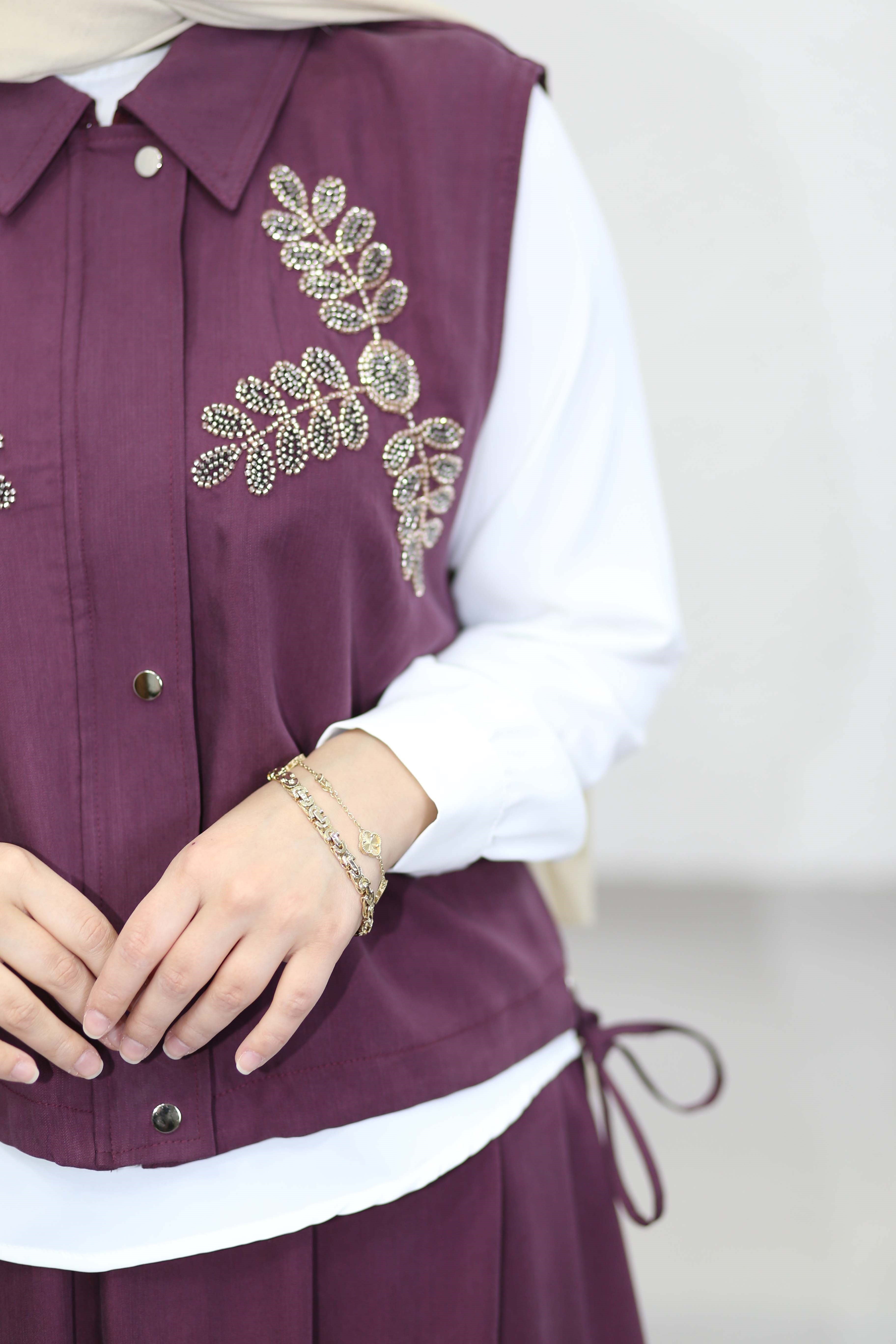 İşlemeli Yelekli Takım Mürdüm 3550