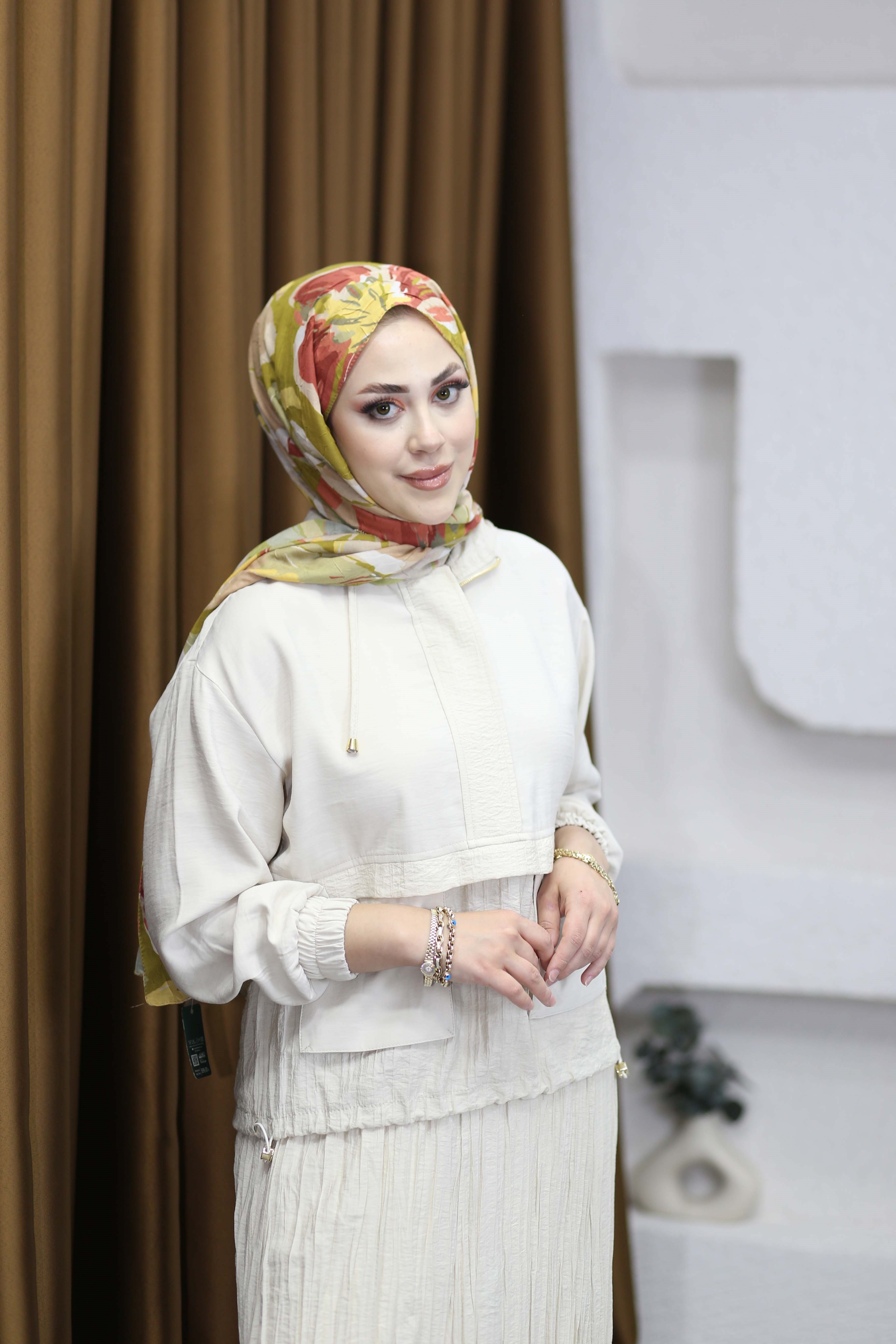 Sık Pile Etekli Takım Bej 1466