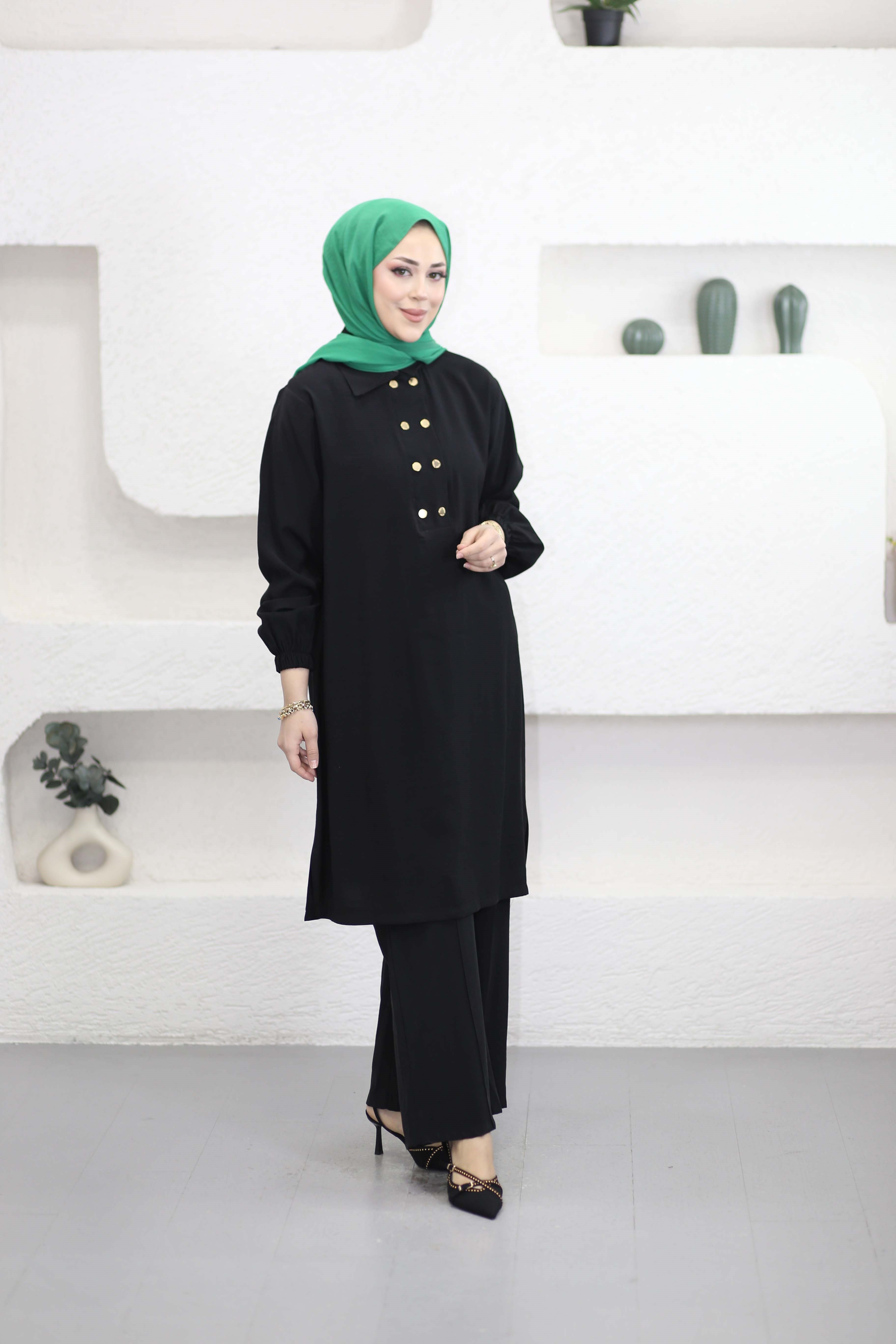 Yaka Patlı Takım Siyah 4641