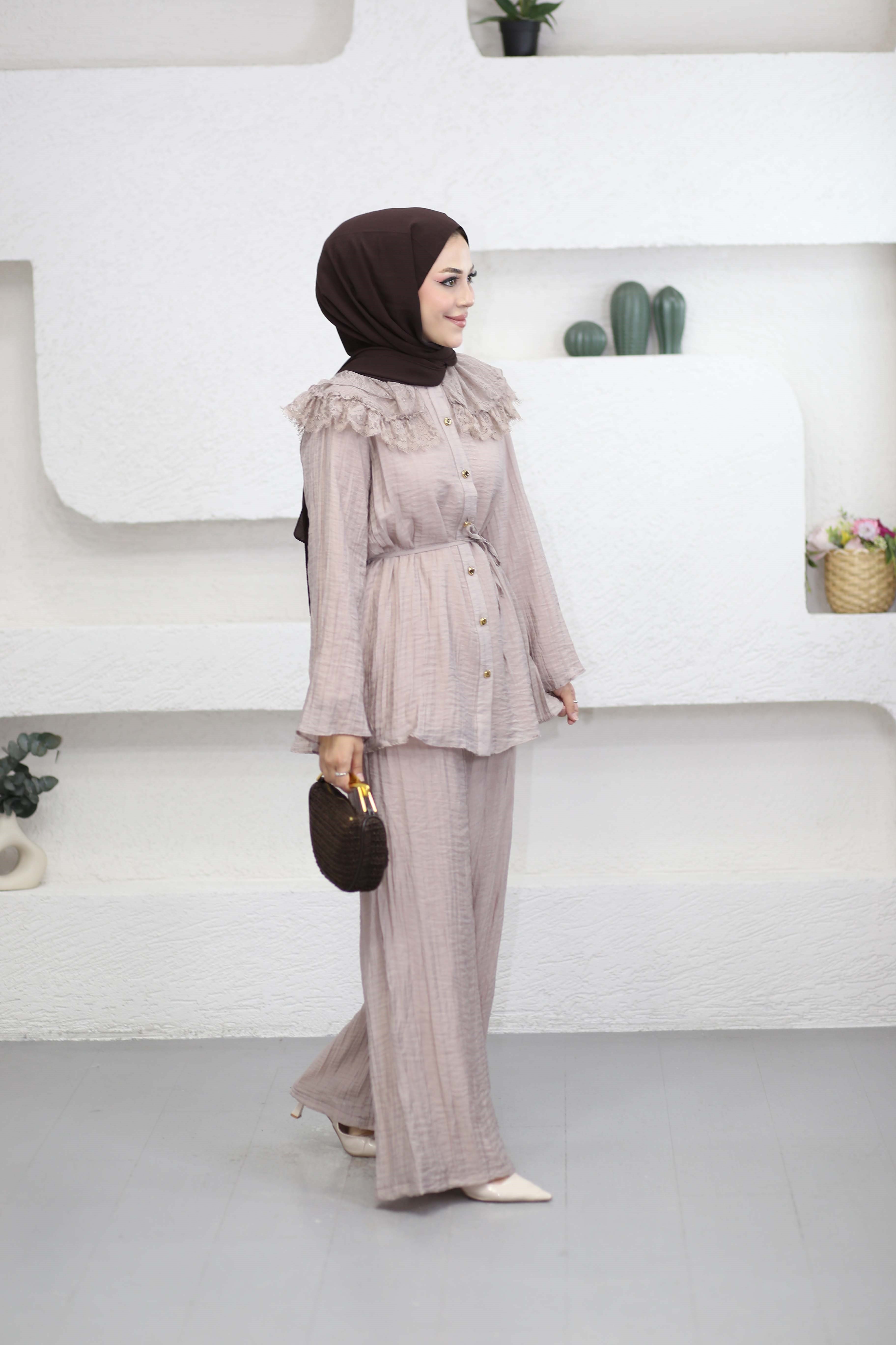 Yaka Dantelli Pantolonlu Takım Toprak 8804