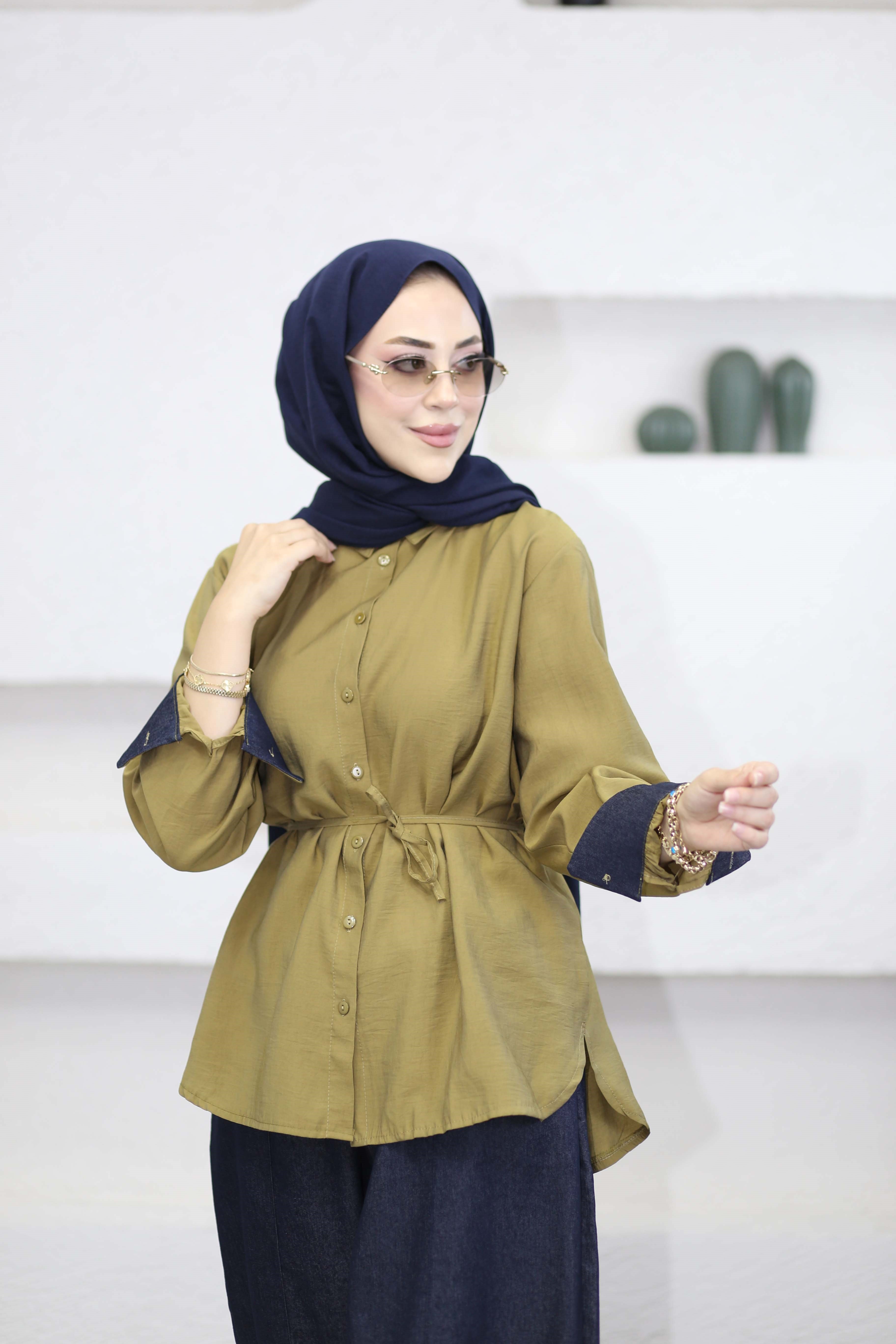 V Denim Detaylı Takım Yağ Yeşili 3213