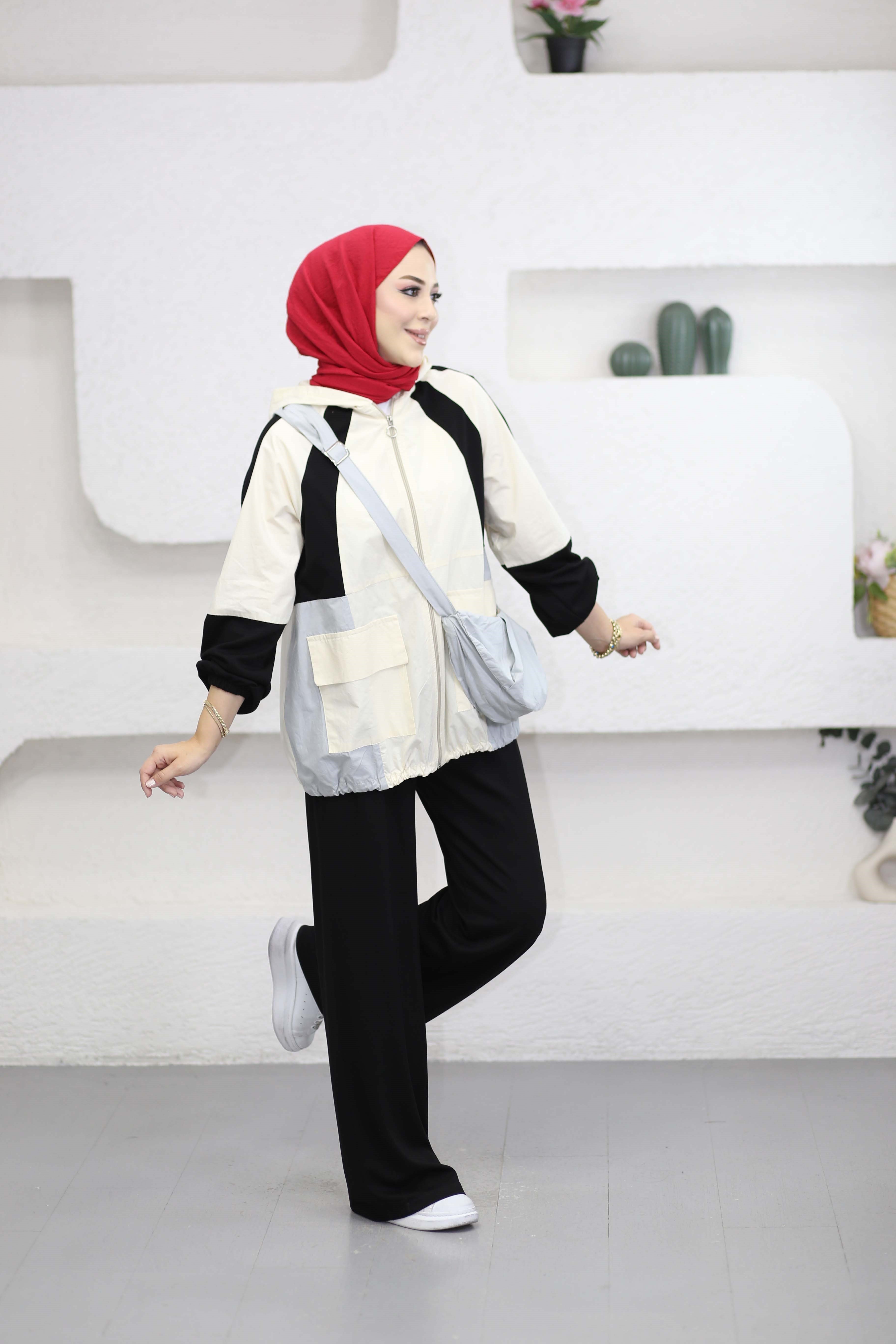 Çantalı Basıc Takım Siyah 8620