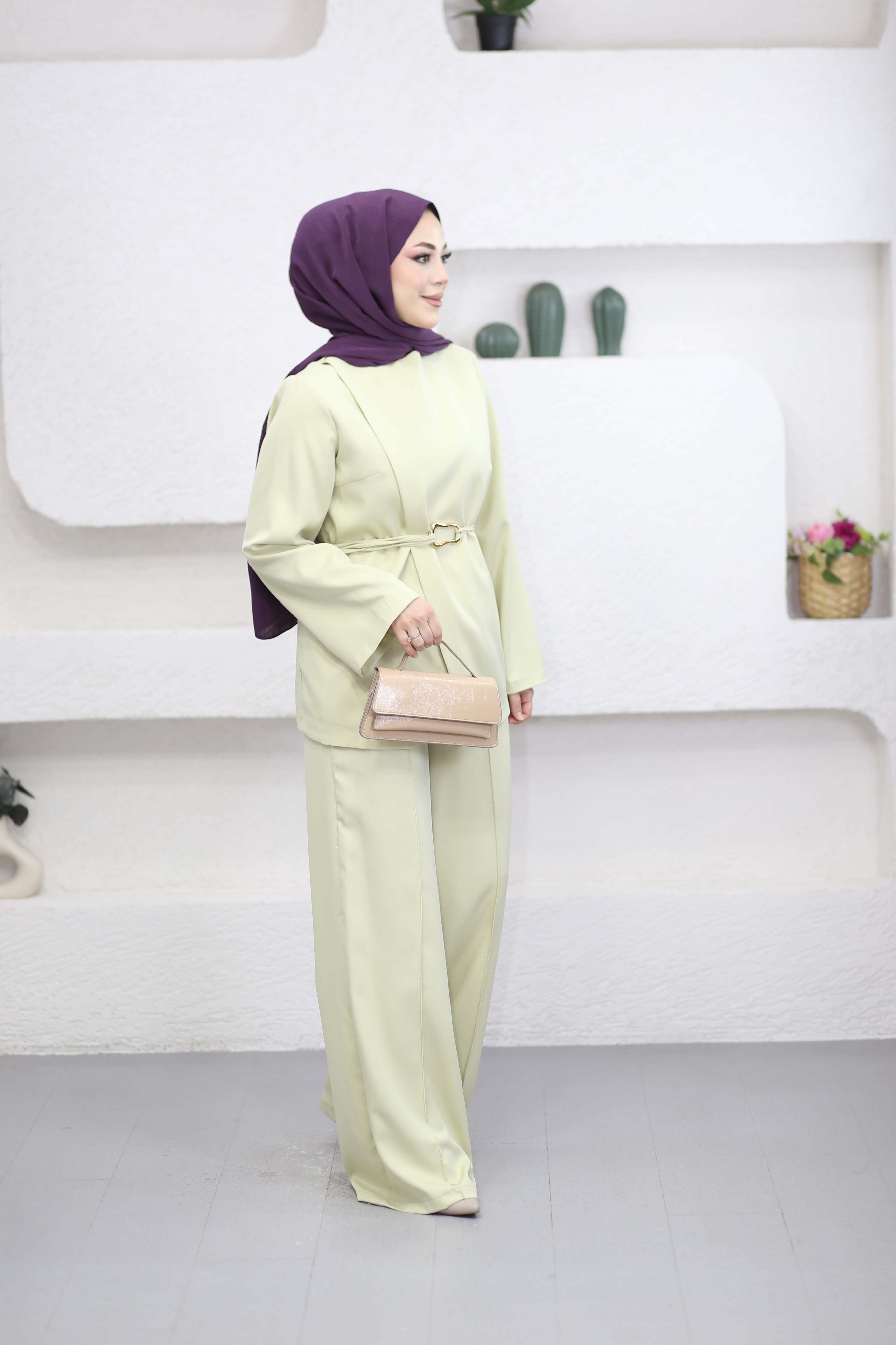Çift Ön Detaylı Takım Mint 41612