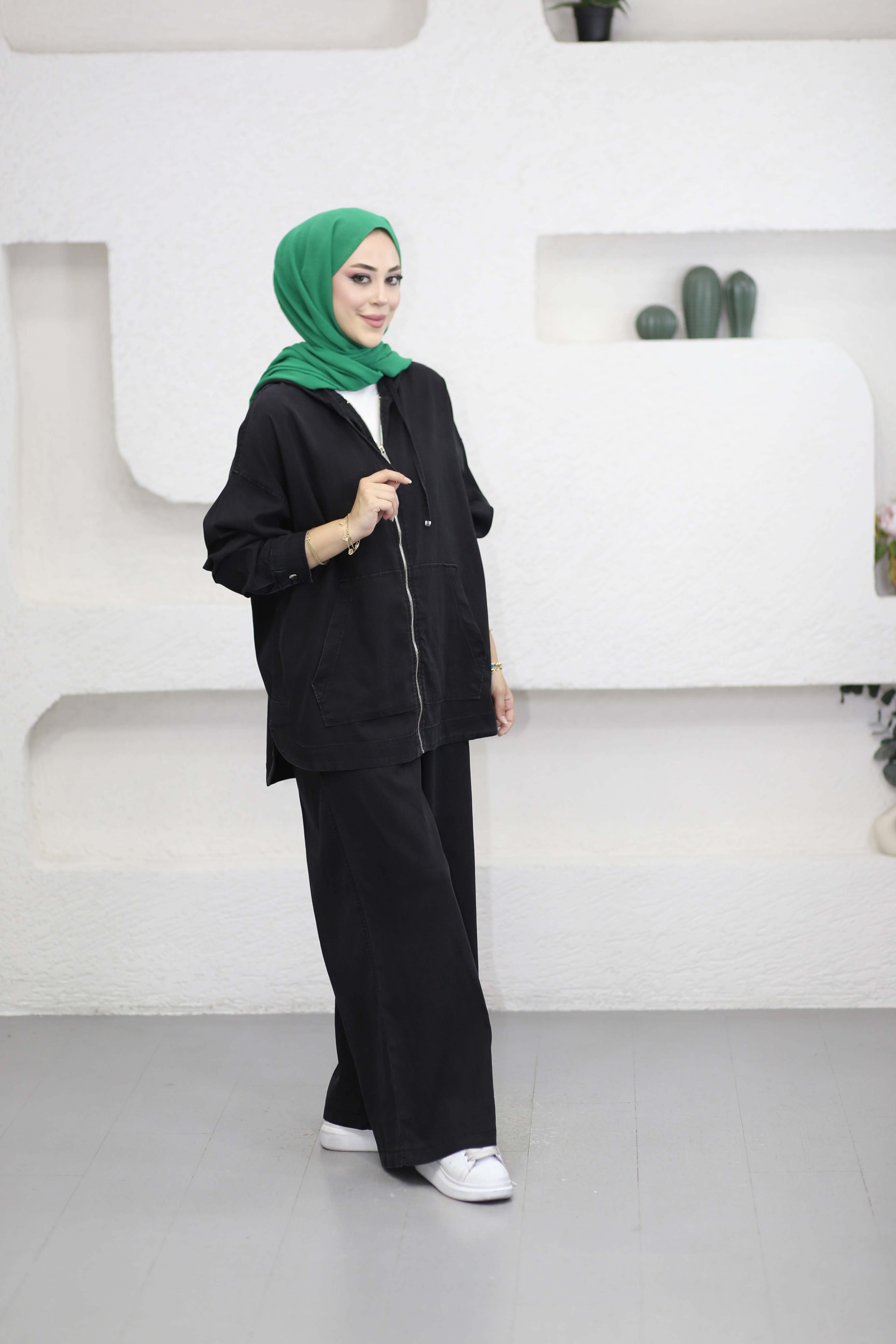 Kanguru Cep Fermuarlı Tencel Takım Siyah 5398