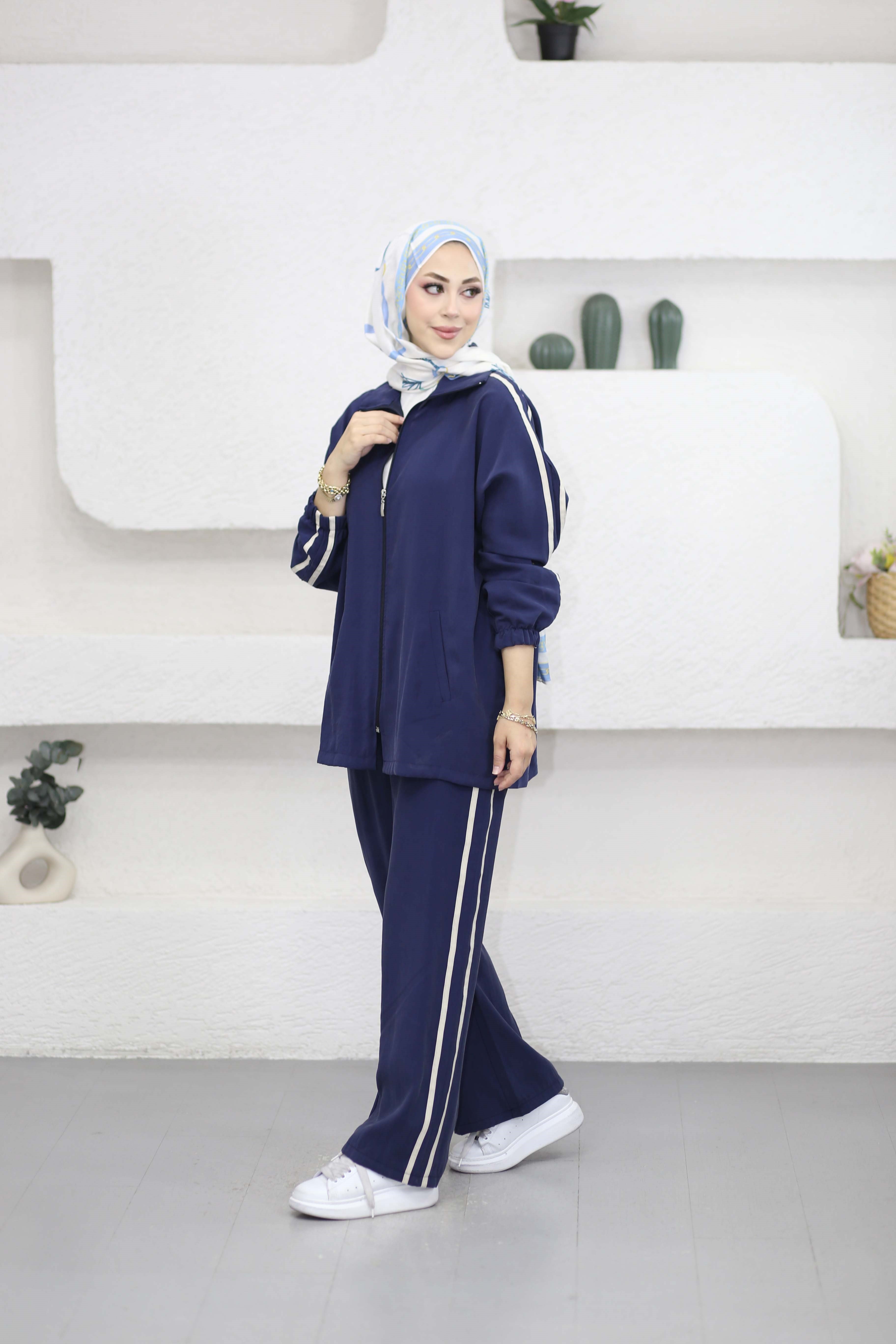 Nisan Takım Lacivert 3179