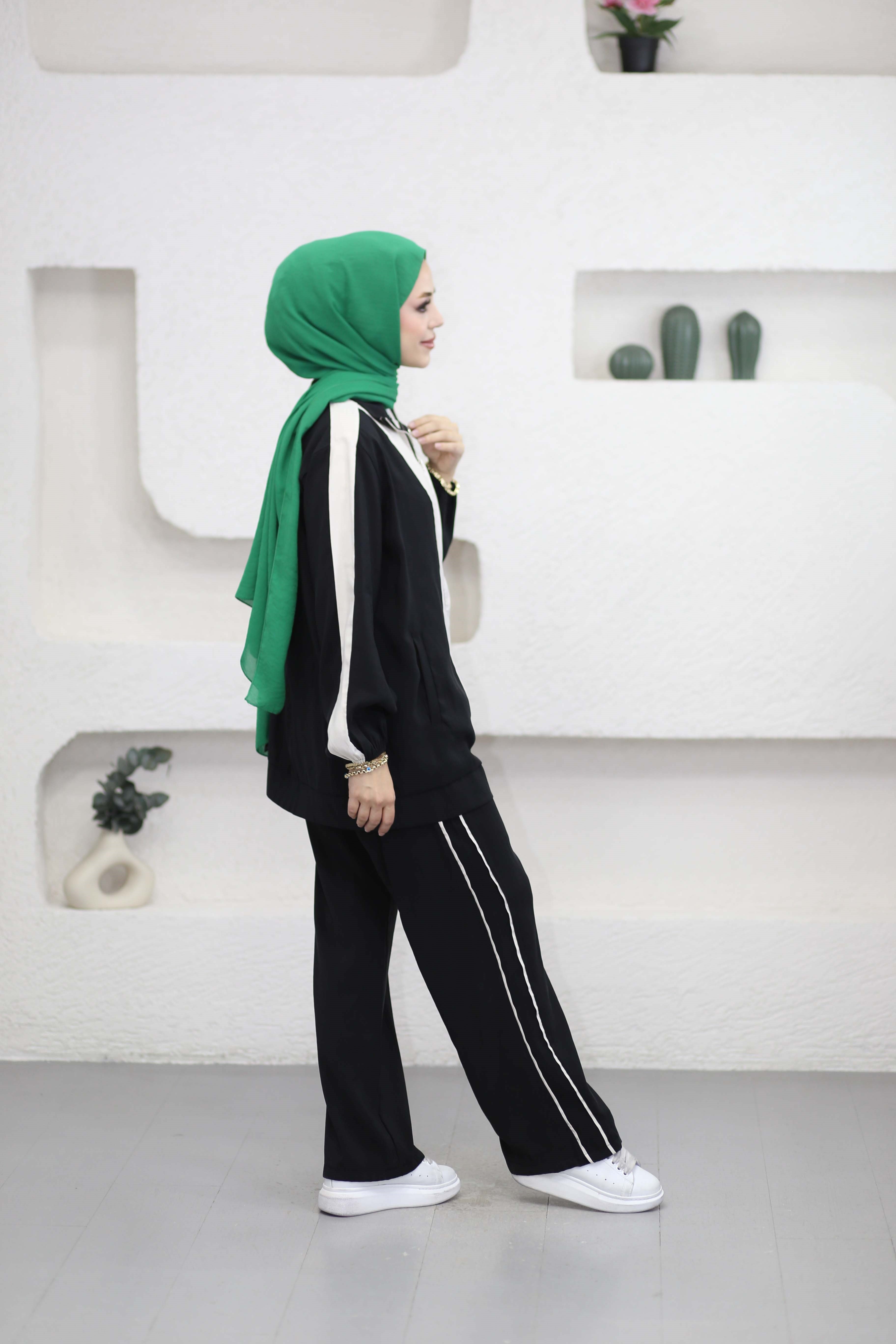 Semira Takım Siyah 22895
