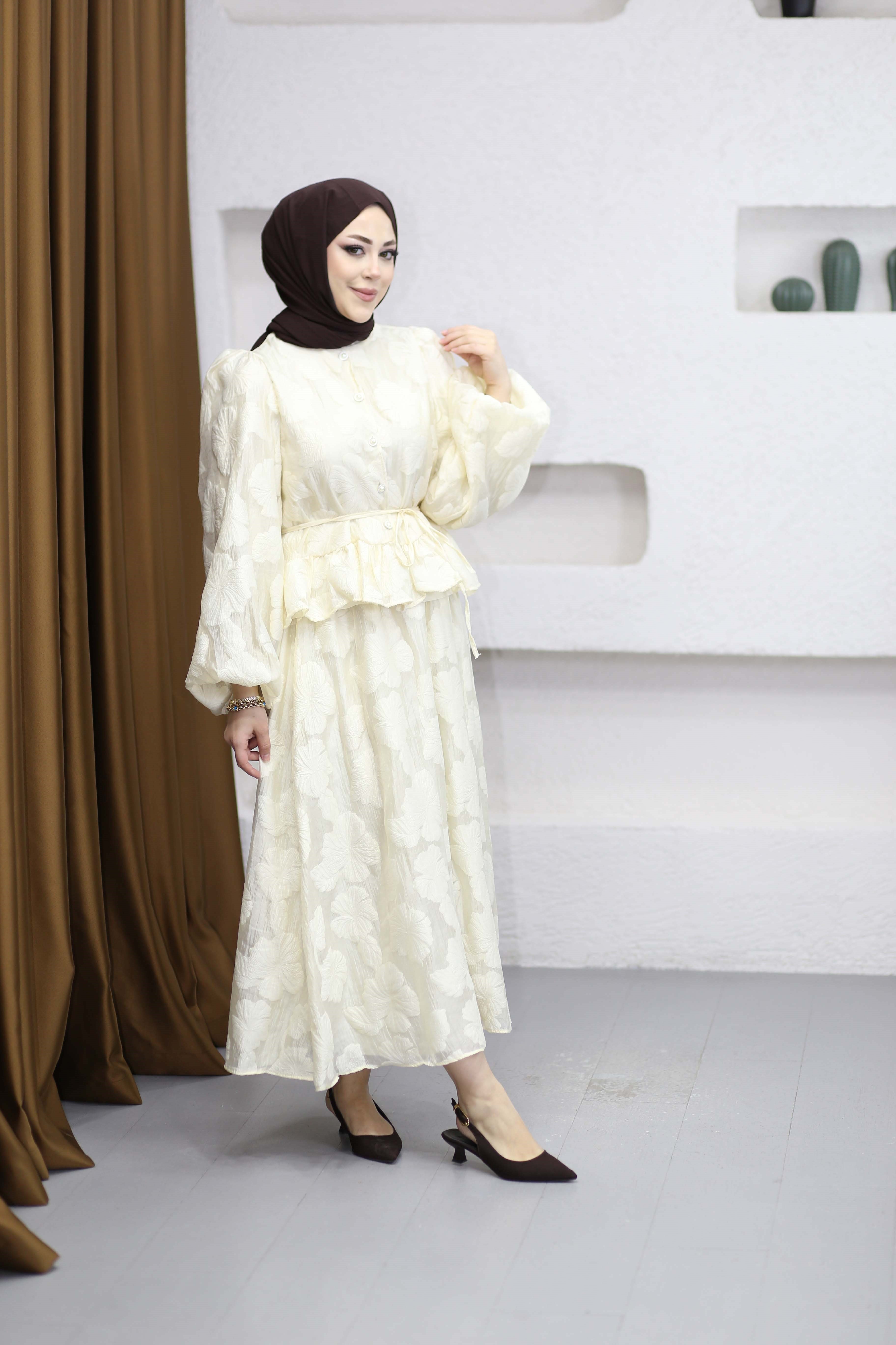Manolya Takım Bej 5656