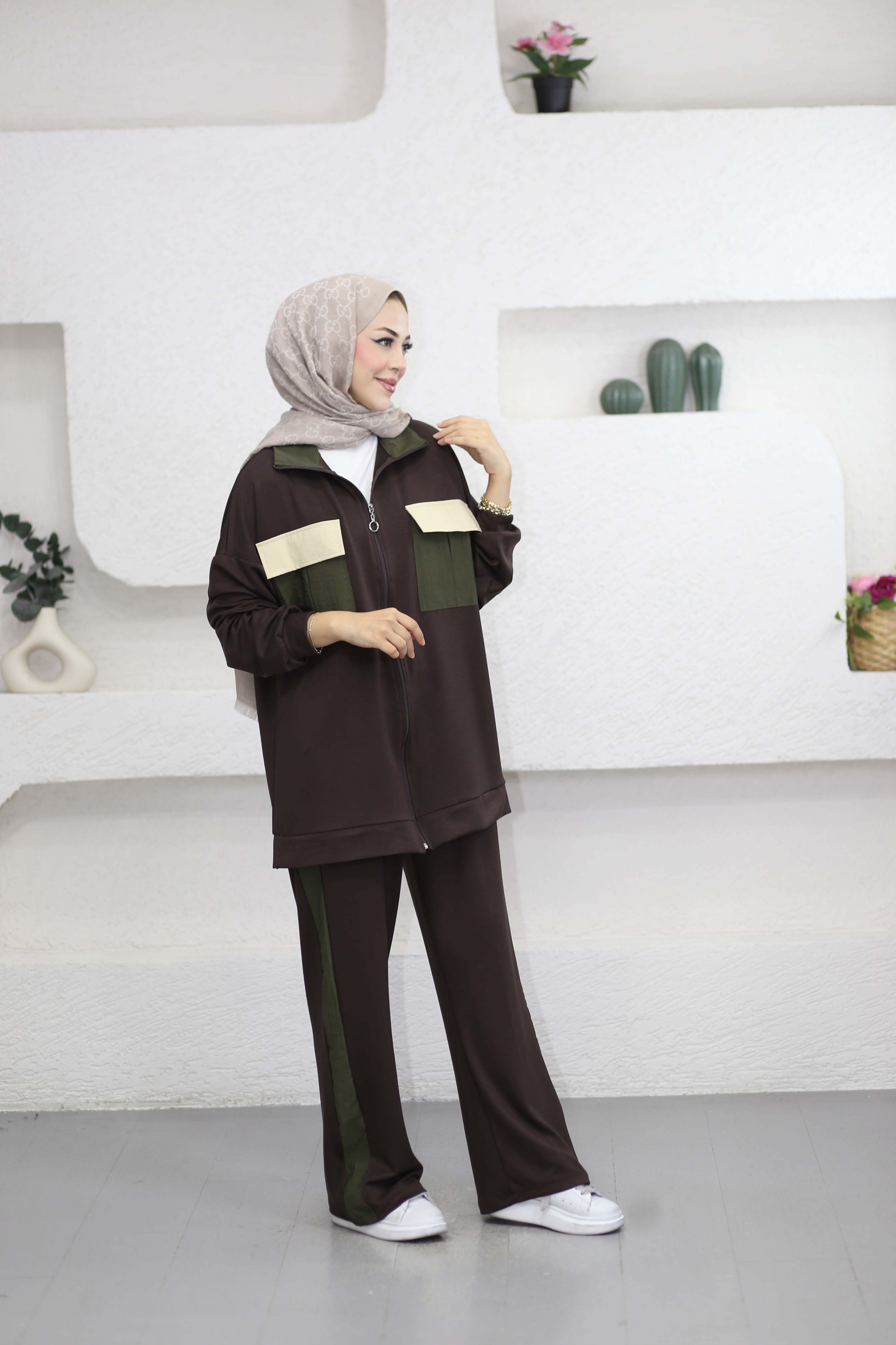 Cepleri Renkli Spor Takım Kahverengi 2662