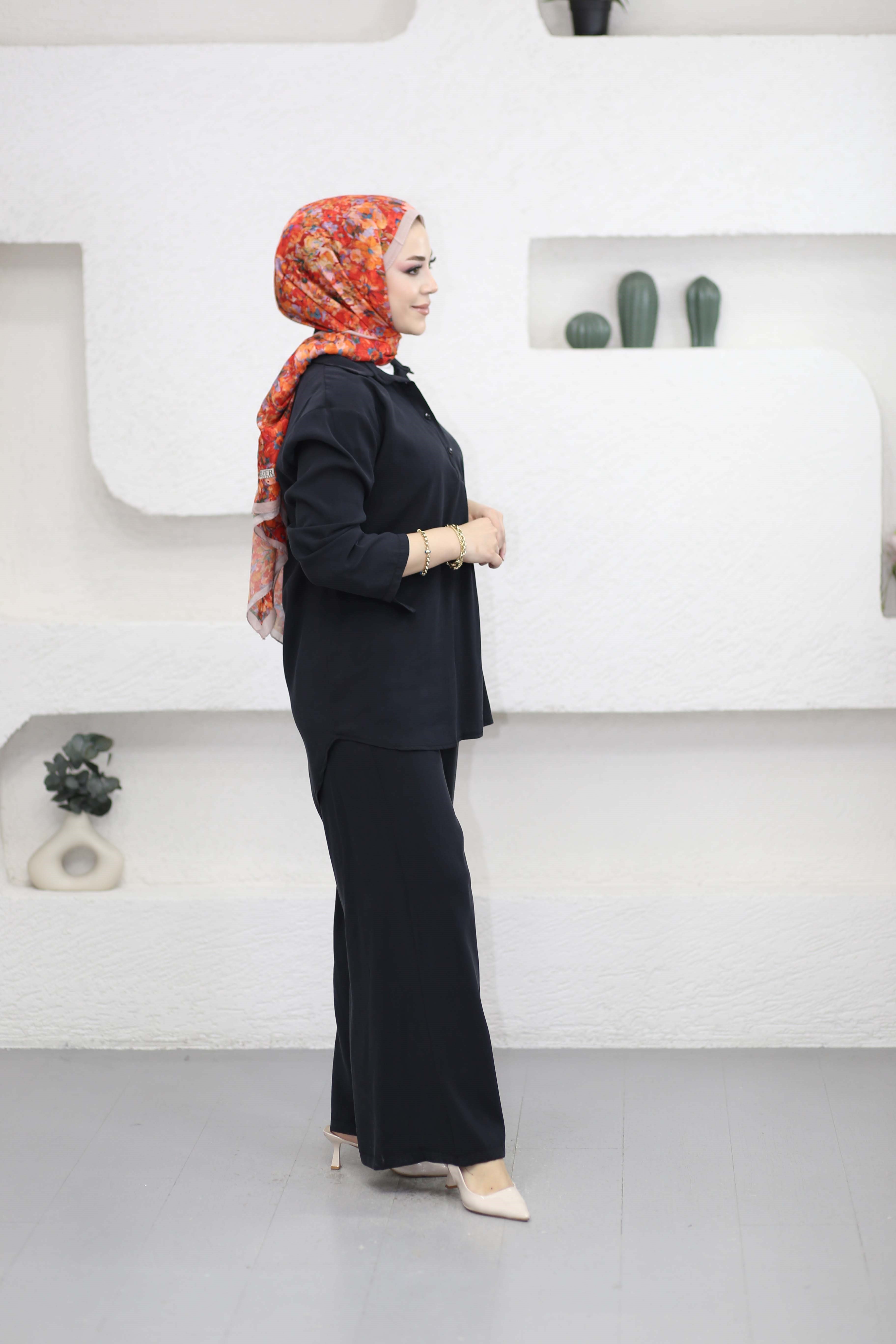 Düğme Detaylı Takım Siyah 8930
