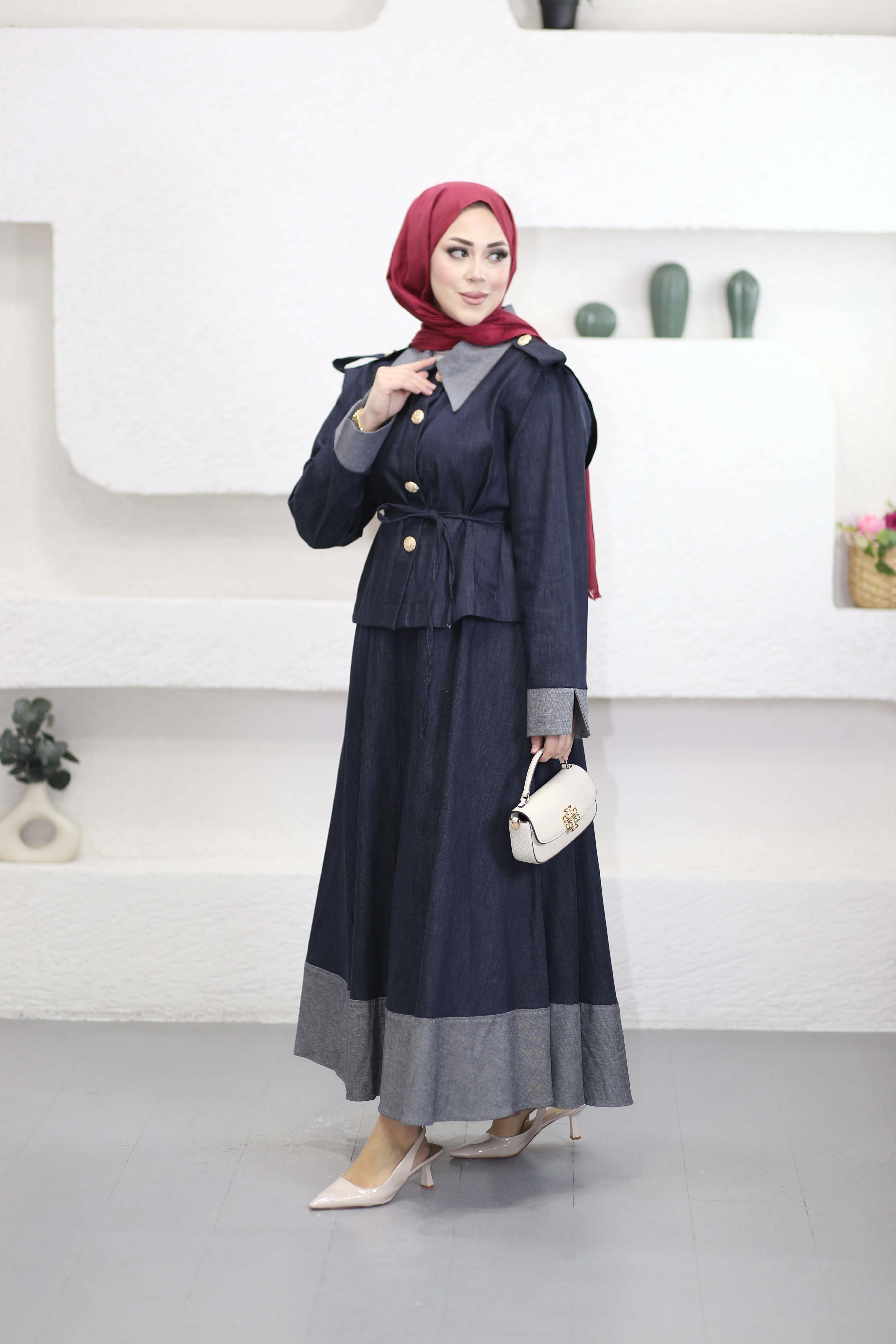 Ters Manşet Detaylı Takım Lacivert 8467