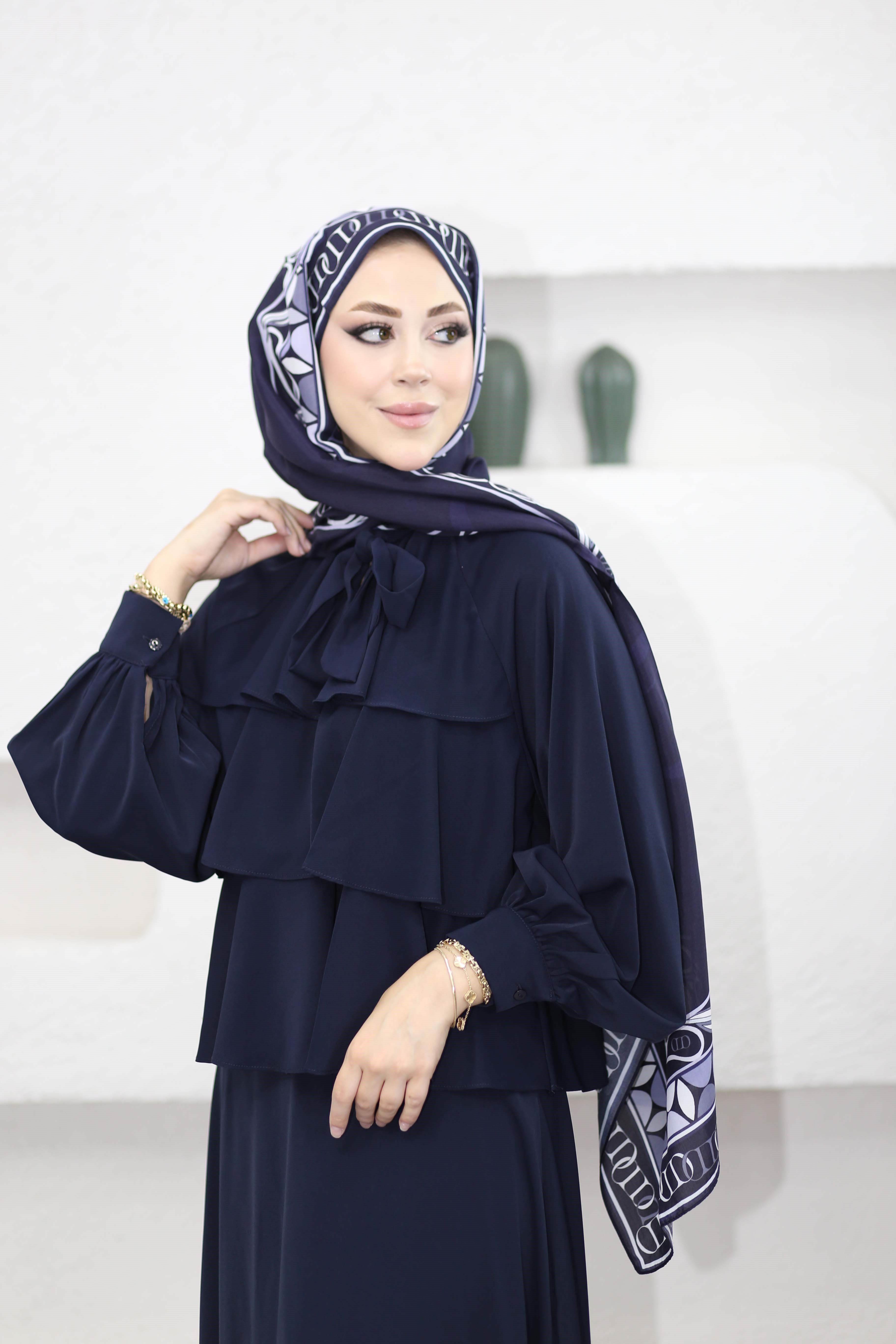 Leyla Takım Lacivert 3217