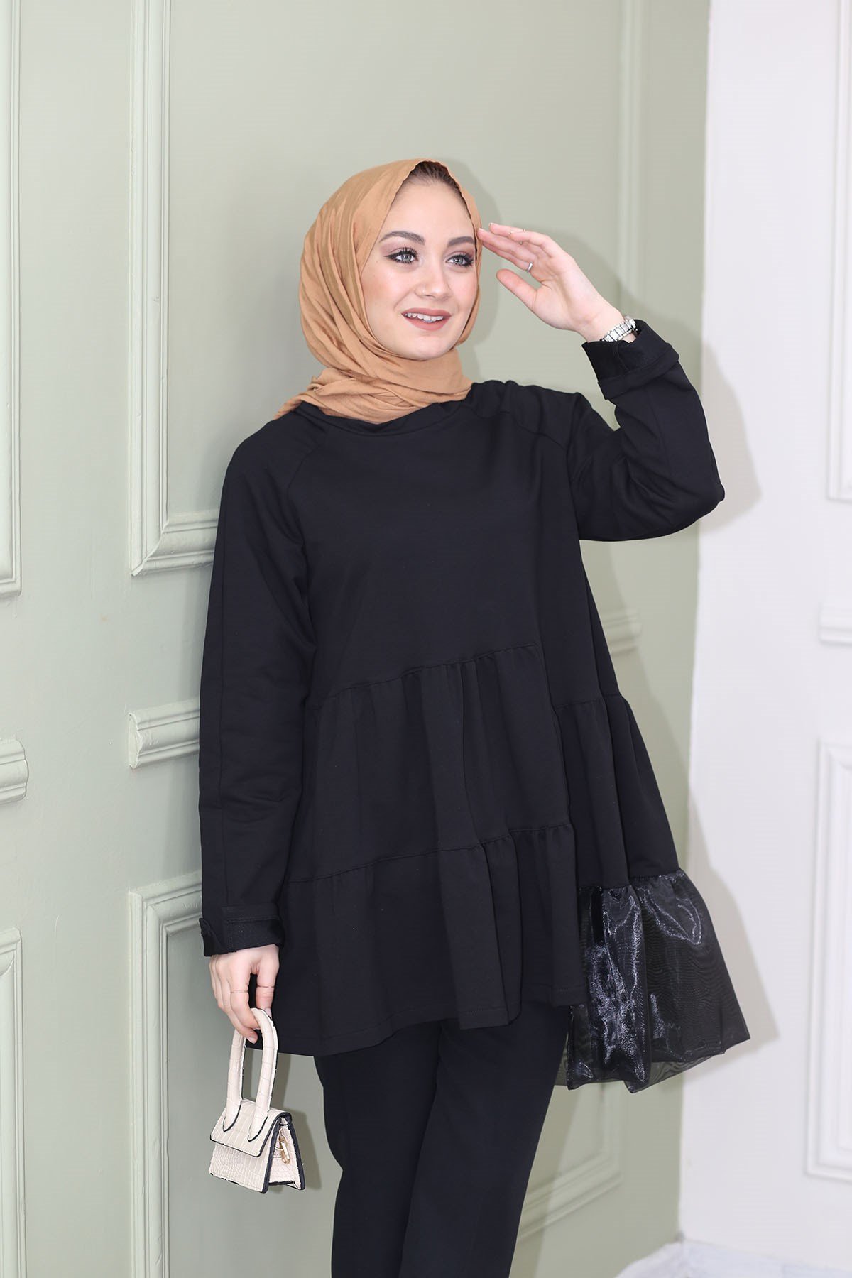 Organze Kat Detaylı Tunik Siyah 8316