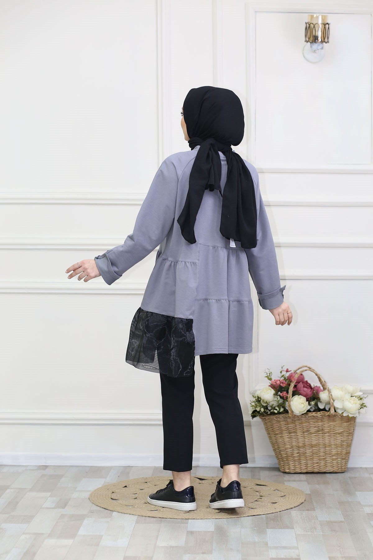 Organze Kat Detaylı Tunik Gri 8316