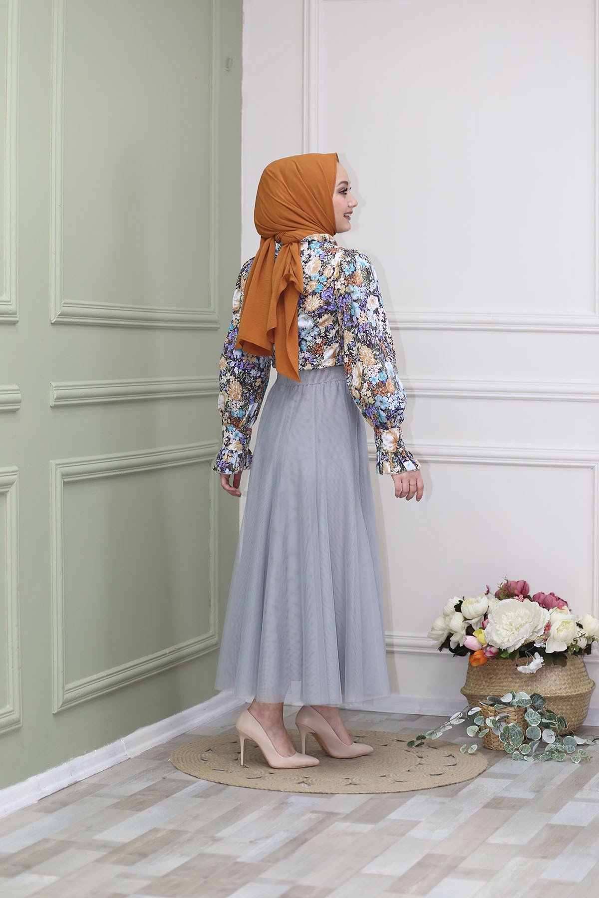 Yaka Fırfır Çiçek Desenli Tunik 23267