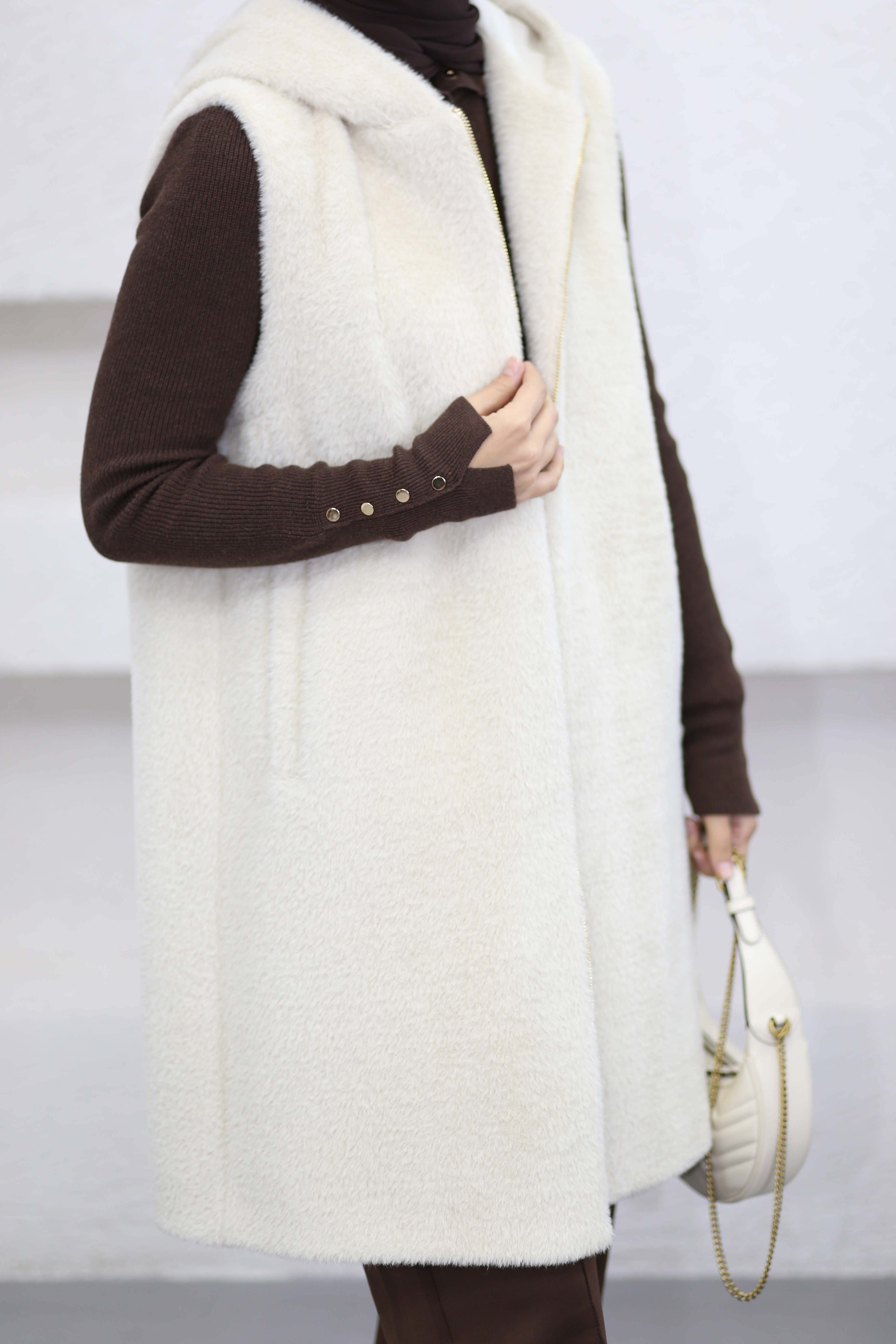 Uzun Angora Yelek Bej 4630