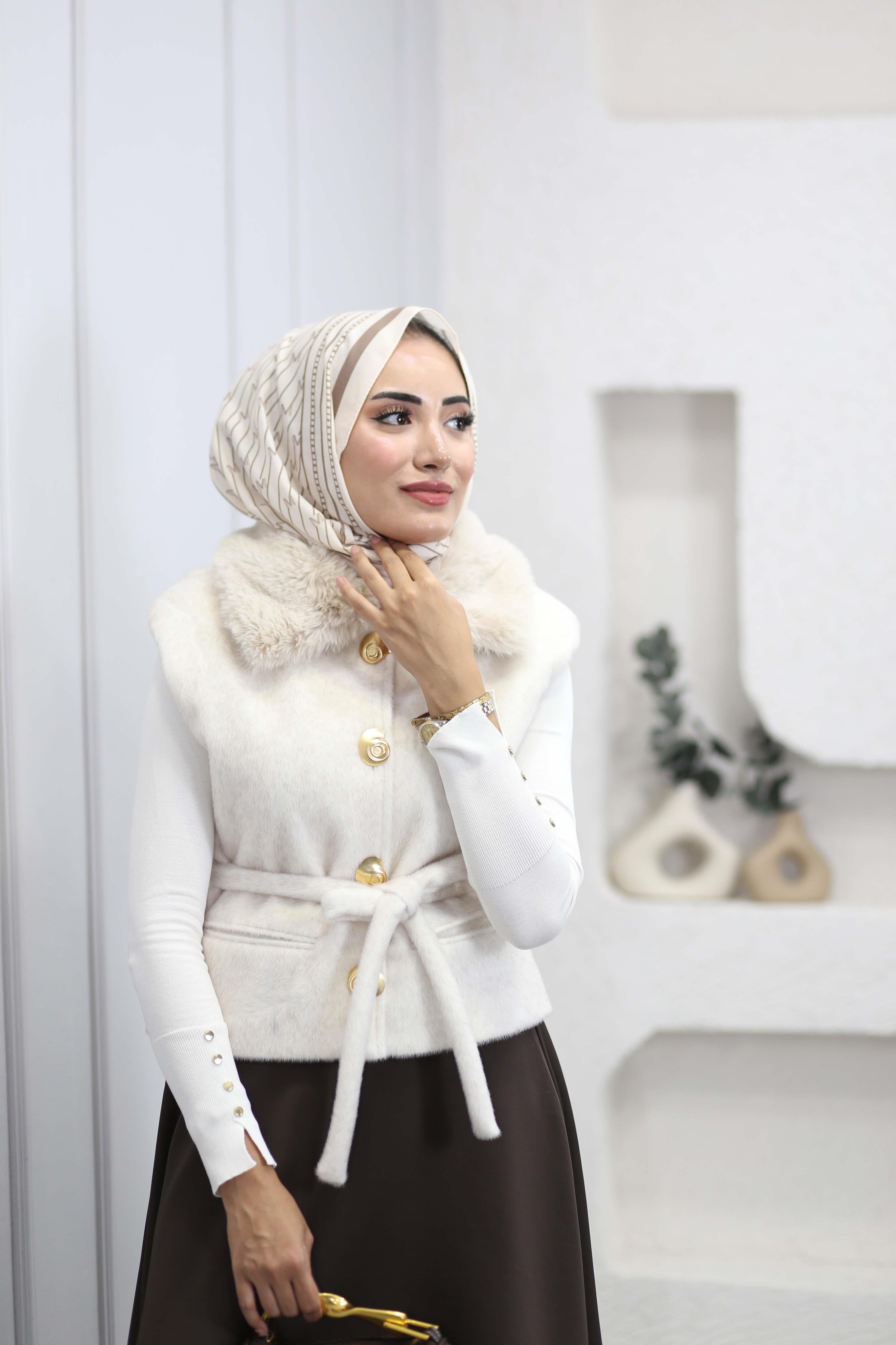 Sery Yaka Kürklü Yelek Bej 6907