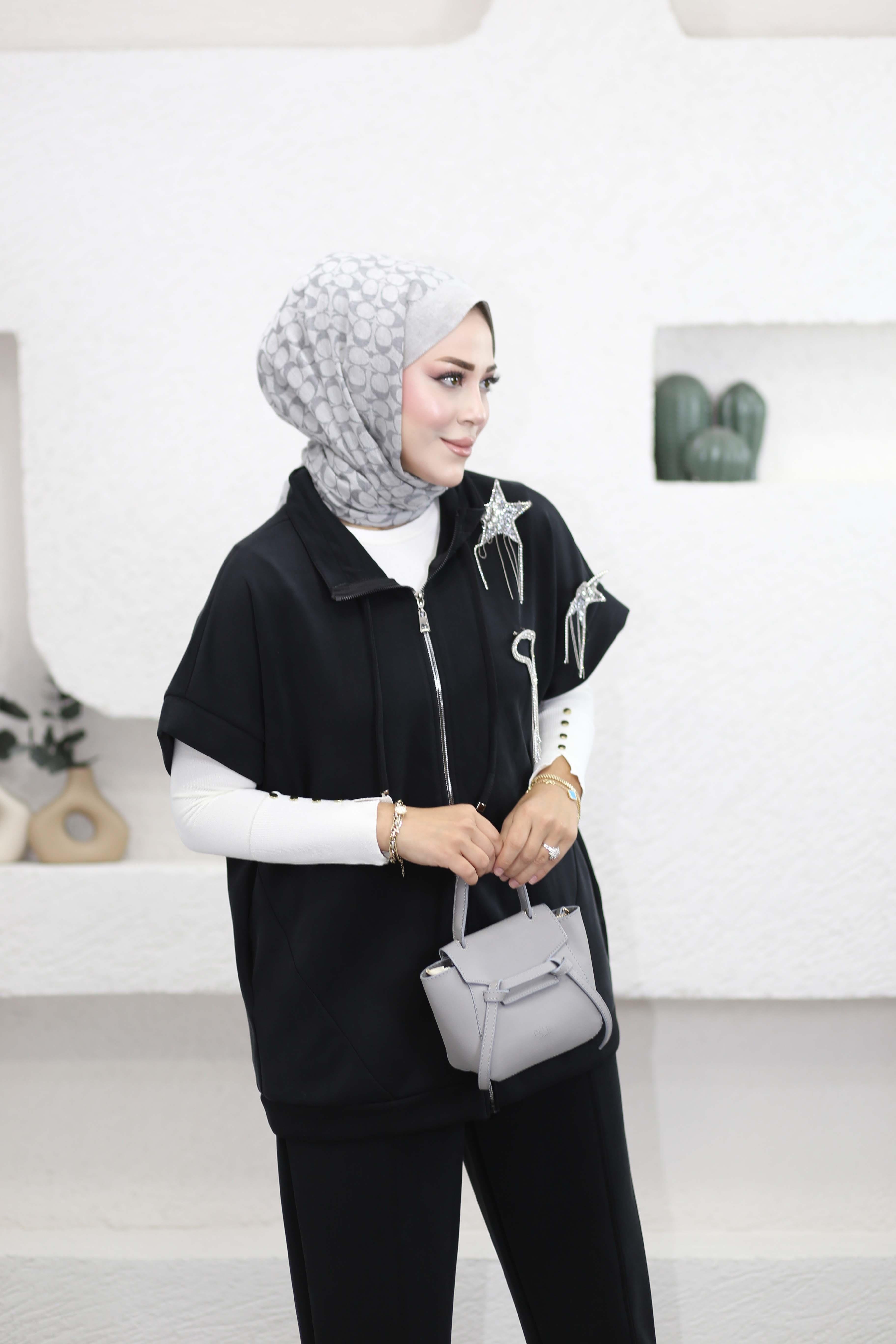 Oysho Fermuarlı Yelek Siyah 24353