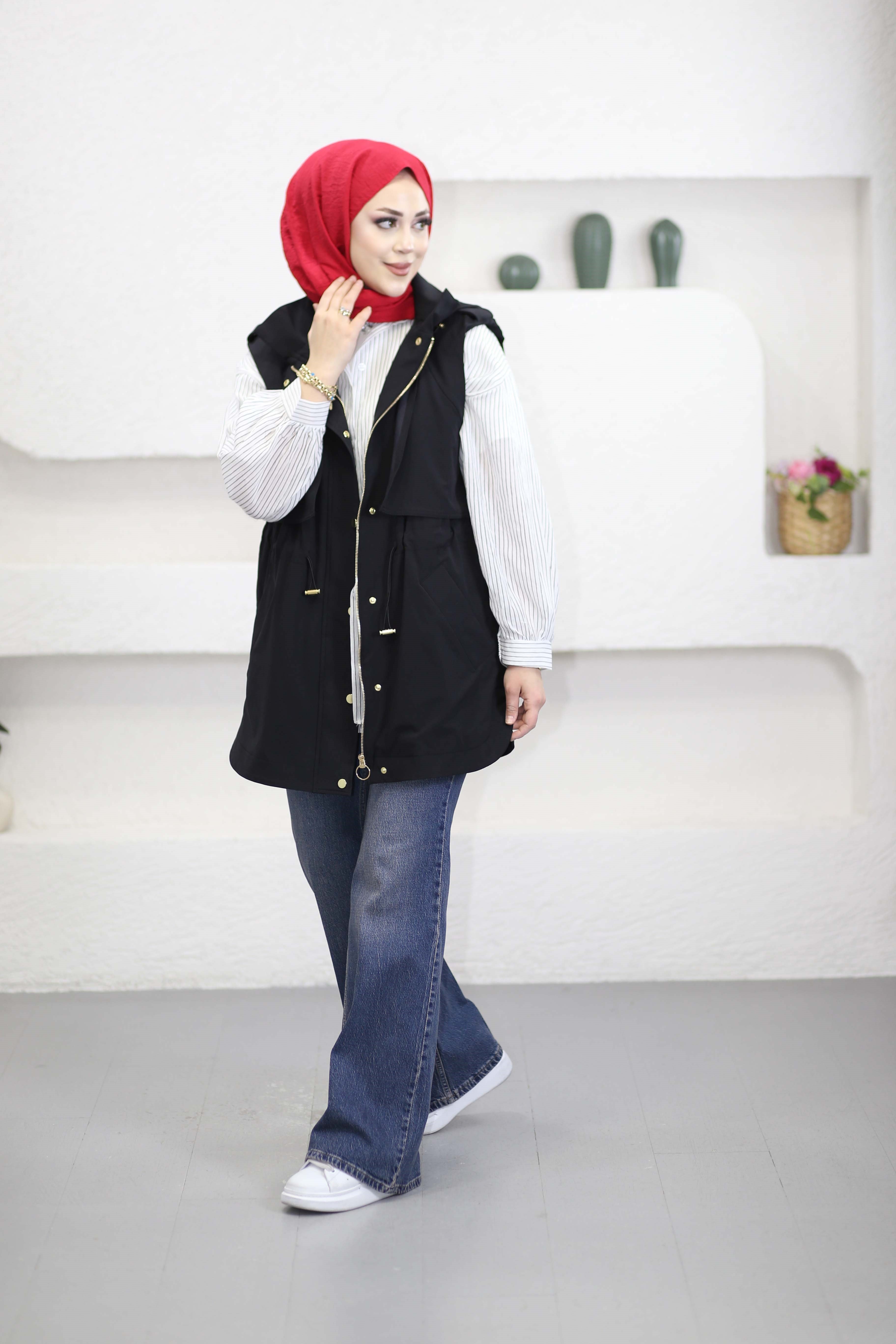 File Astarlı Yelek Siyah 4625