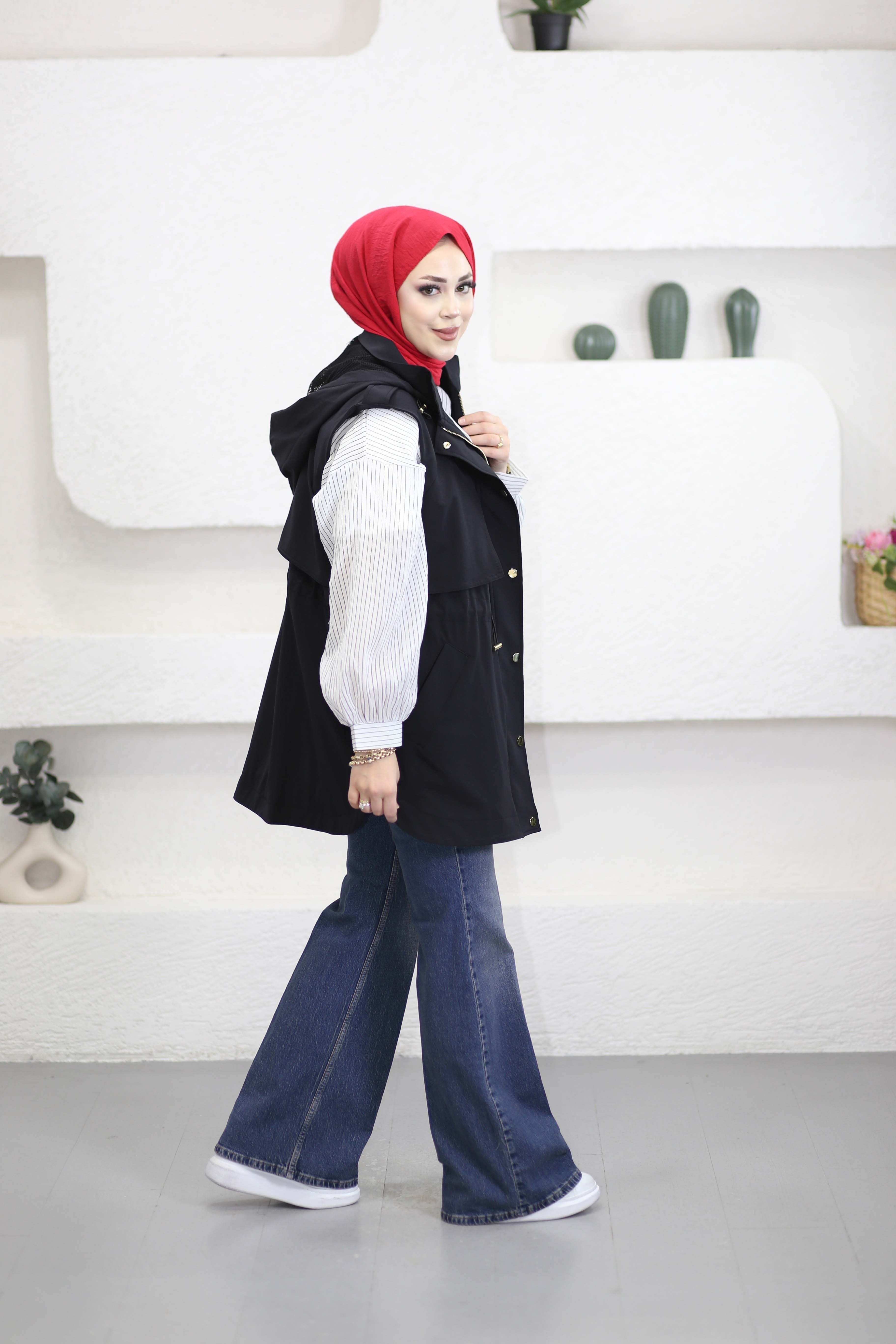 File Astarlı Yelek Siyah 4625