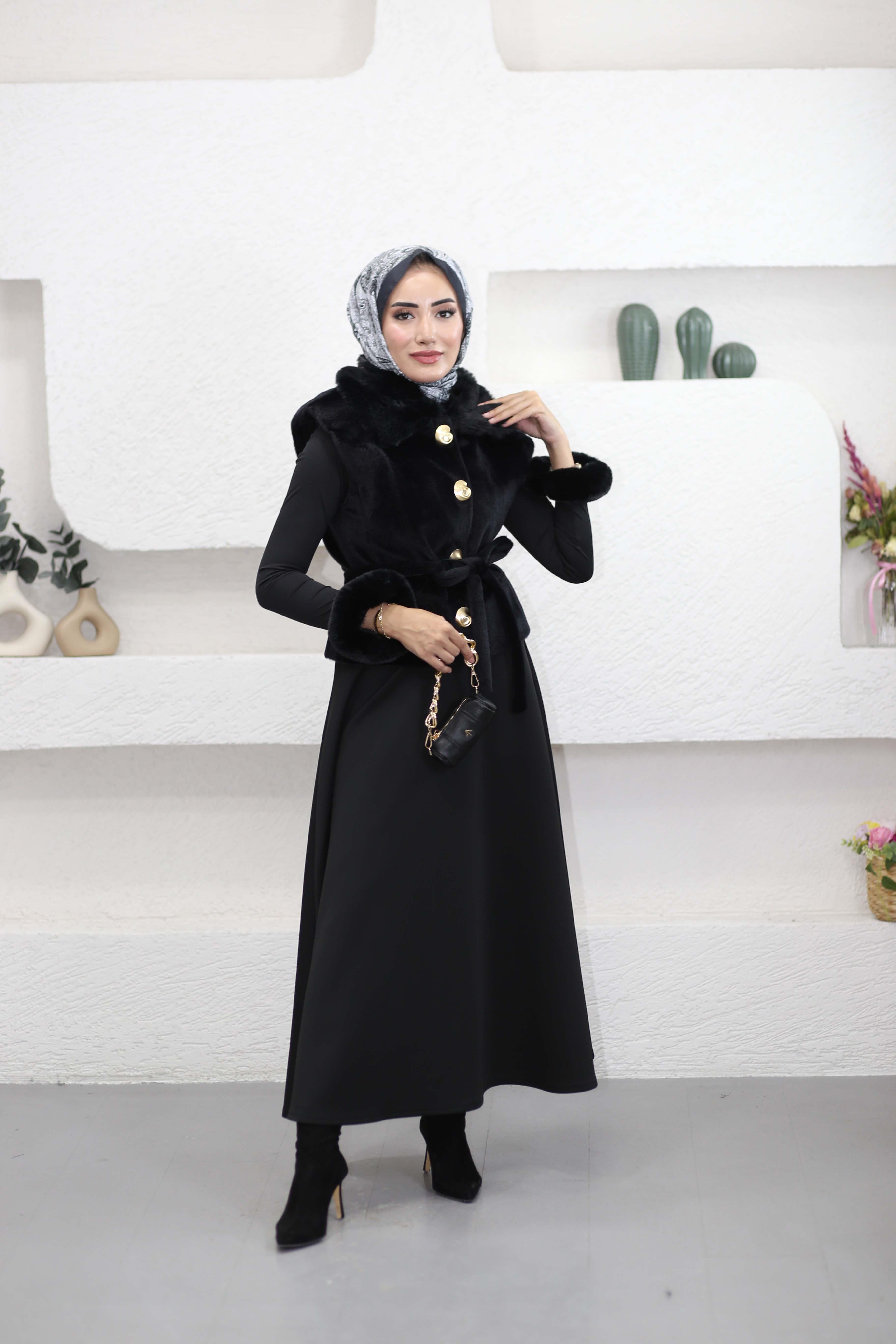 Sery Yaka Kürklü Yelek Siyah 6907