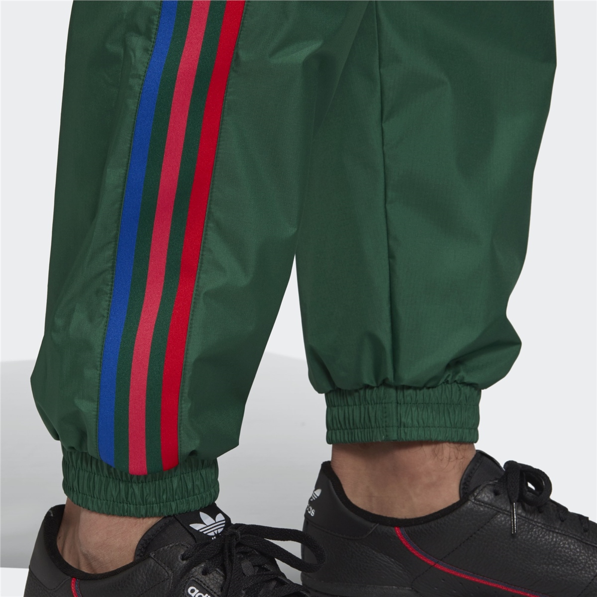adidas 3D Trefoil 3-Stripes Erkek Eşofman Altı