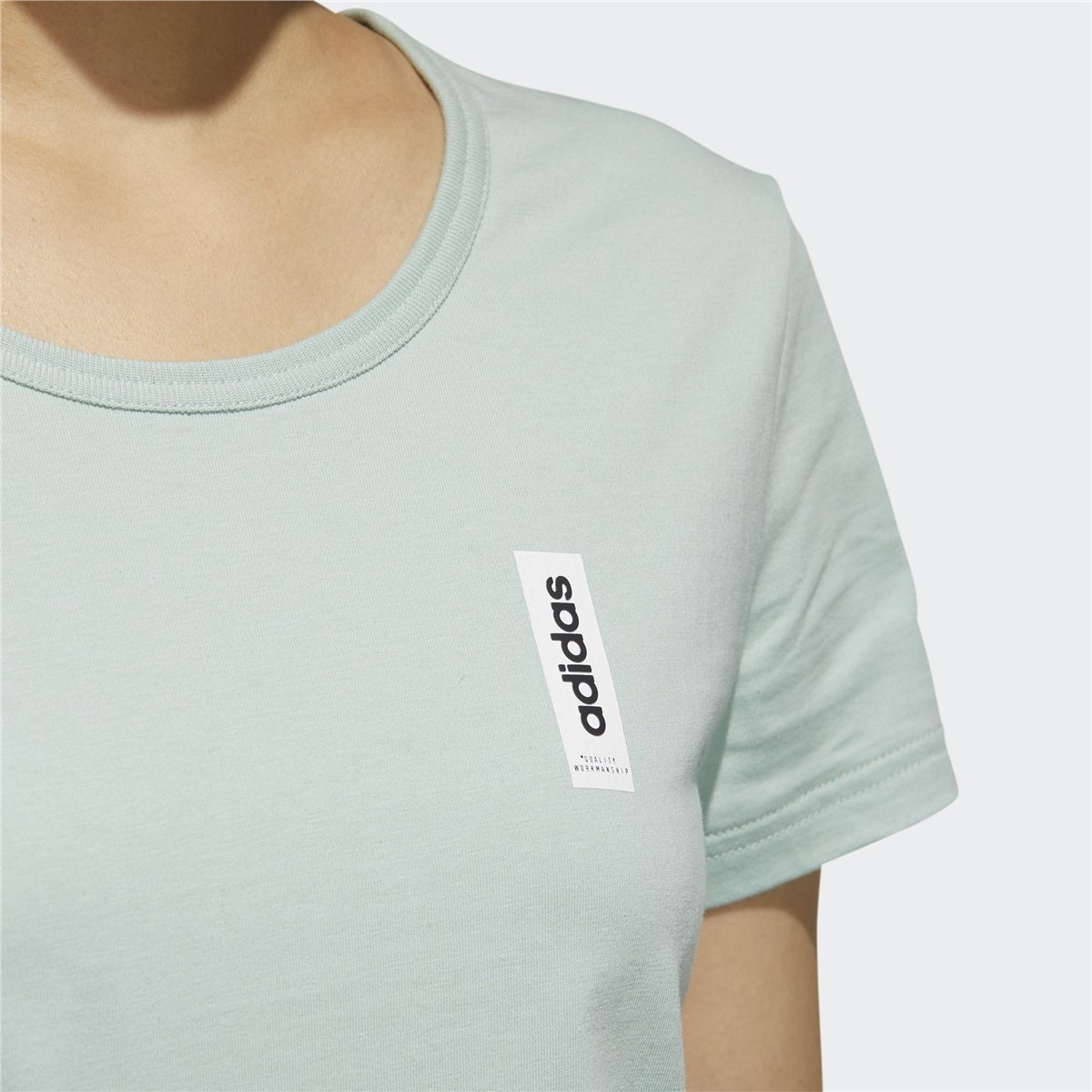 adidas Brilliant Basics Kadın Tişört