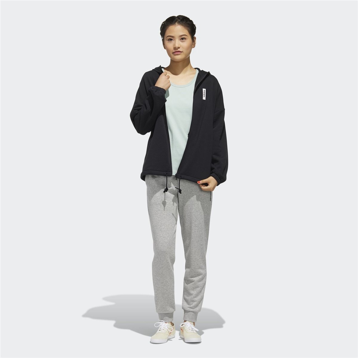 adidas Brilliant Basics Kadın Tişört