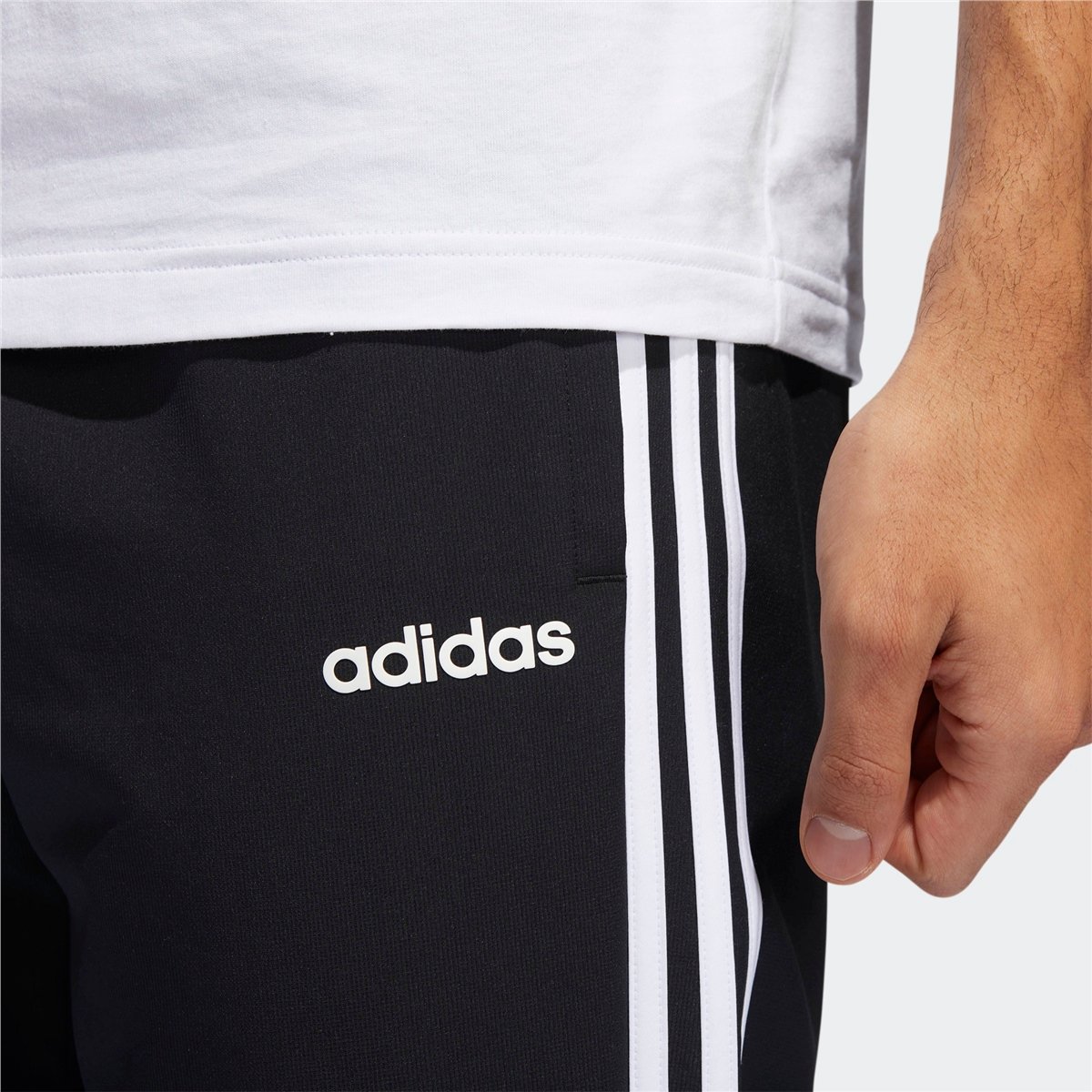adidas Essentials 3-Stripes Erkek Eşofman Altı