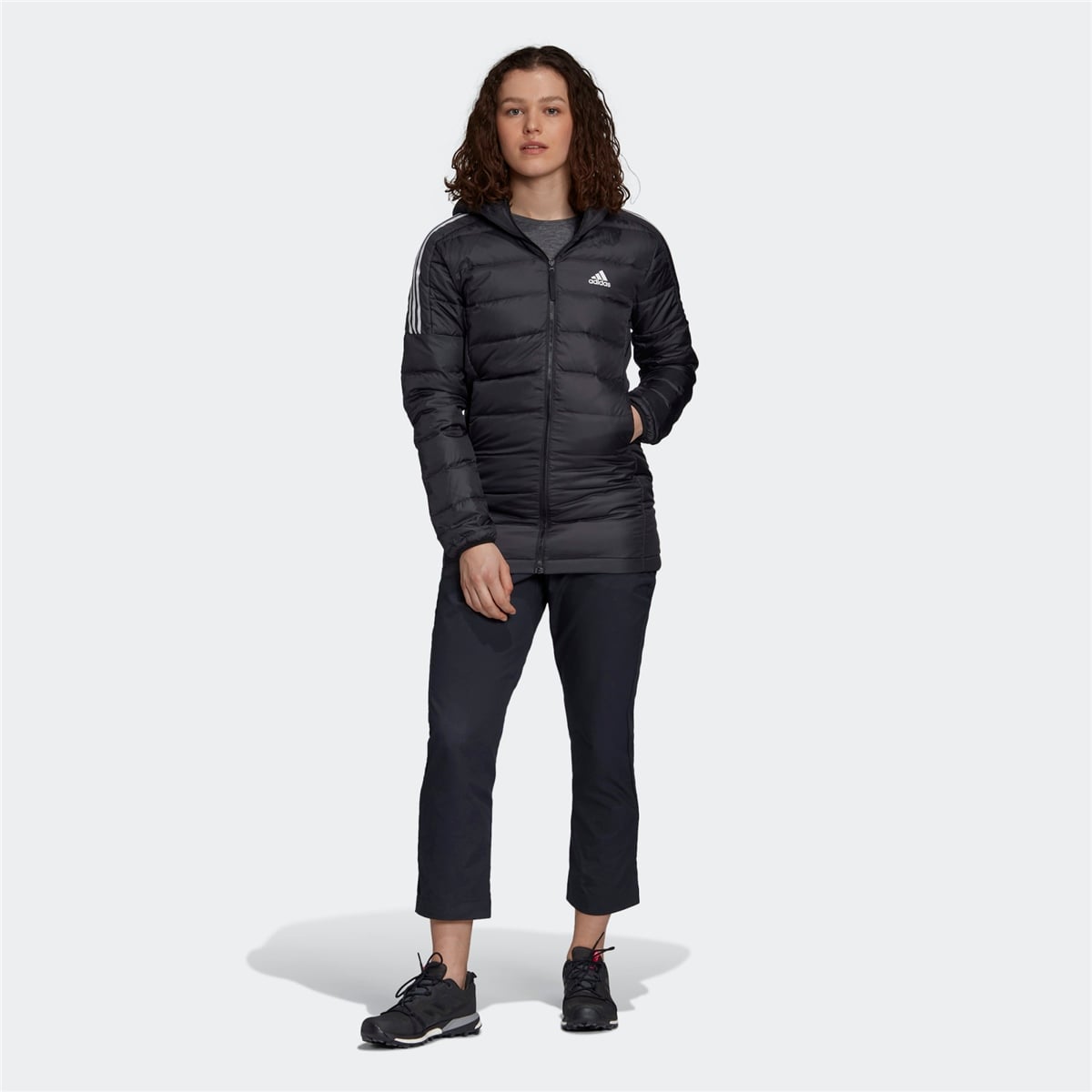 adidas Essentials Kadın Mont