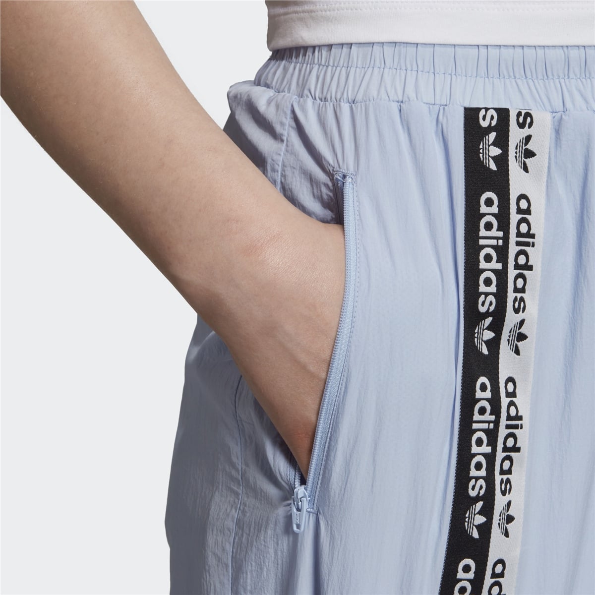 adidas Jogger Kadın Eşofman Altı 