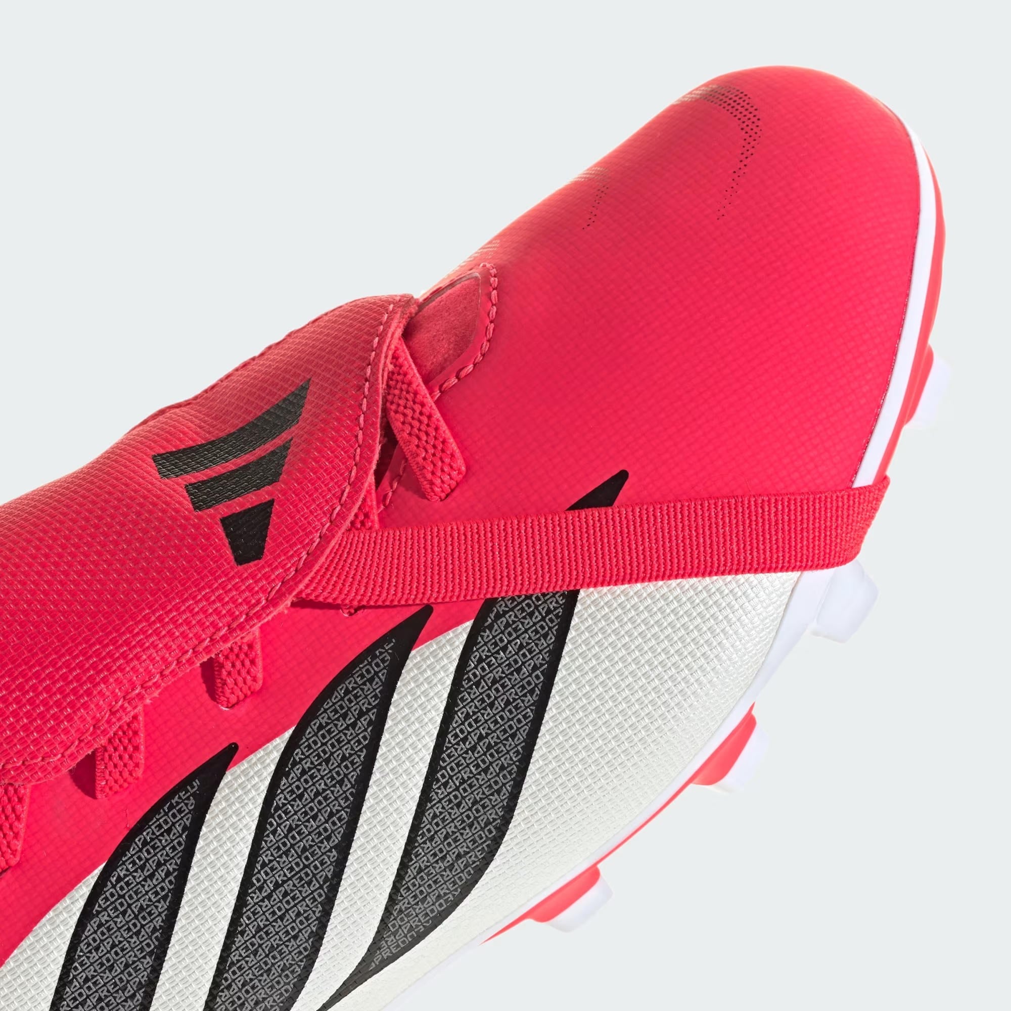 adidas Predator Club TF Çocuk Halı Saha Ayakkabısı
